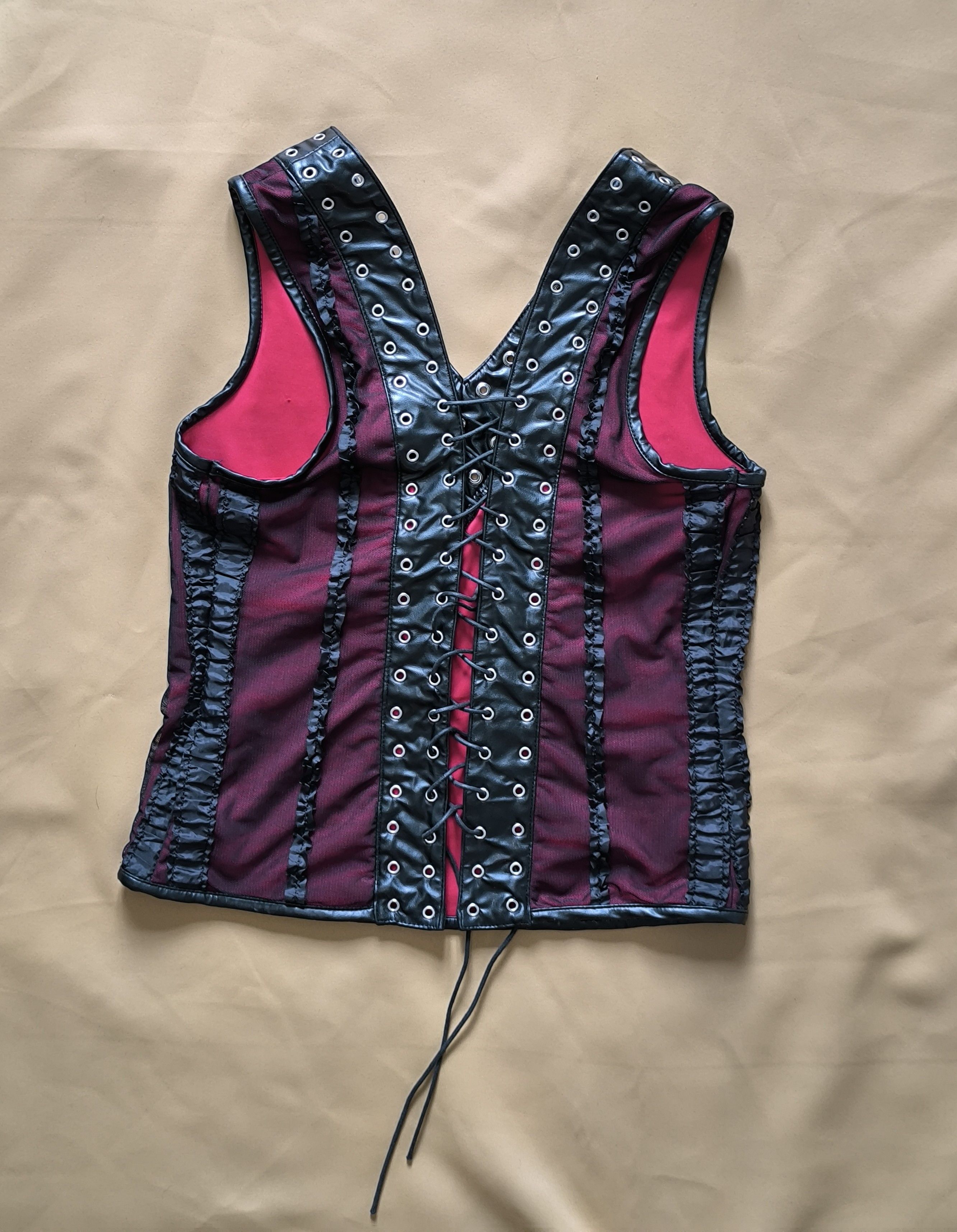 Lip Service VTG Lip Service Y2K Red Black Mesh Bordello Corset Top M Size M / US 6-8 / IT 42-44 - 4 Thumbnail