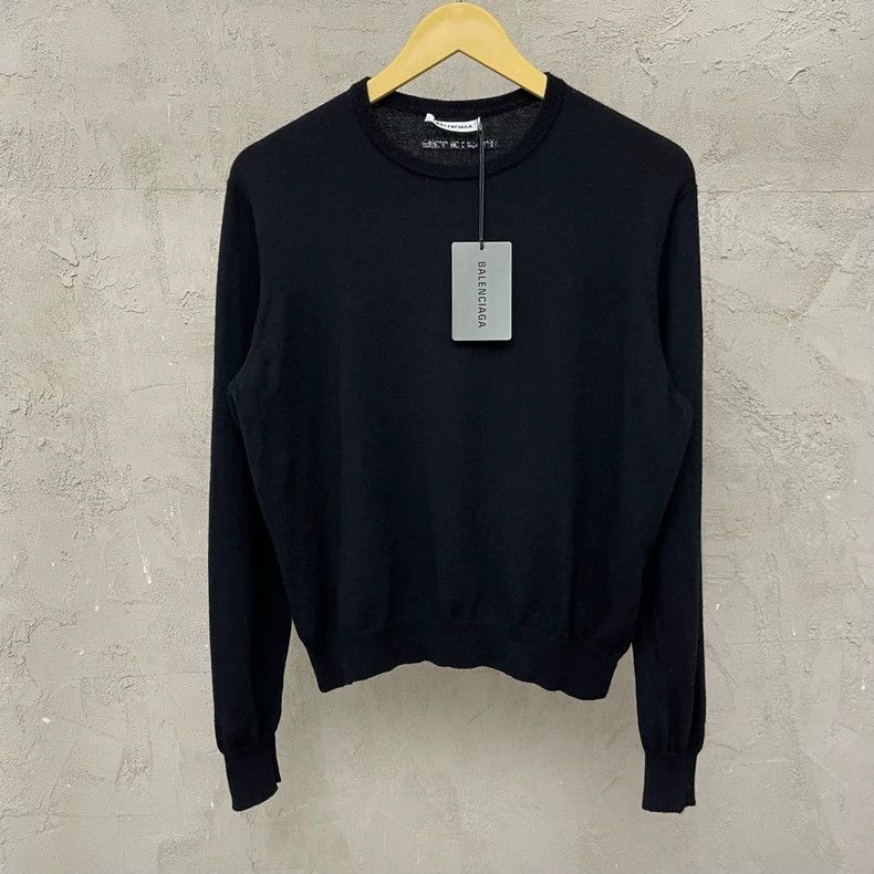 Balenciaga Balenciaga Black wool with small logo on the back sweater 2 Size US M / EU 48-50 / 2 - 1 Thumbnail