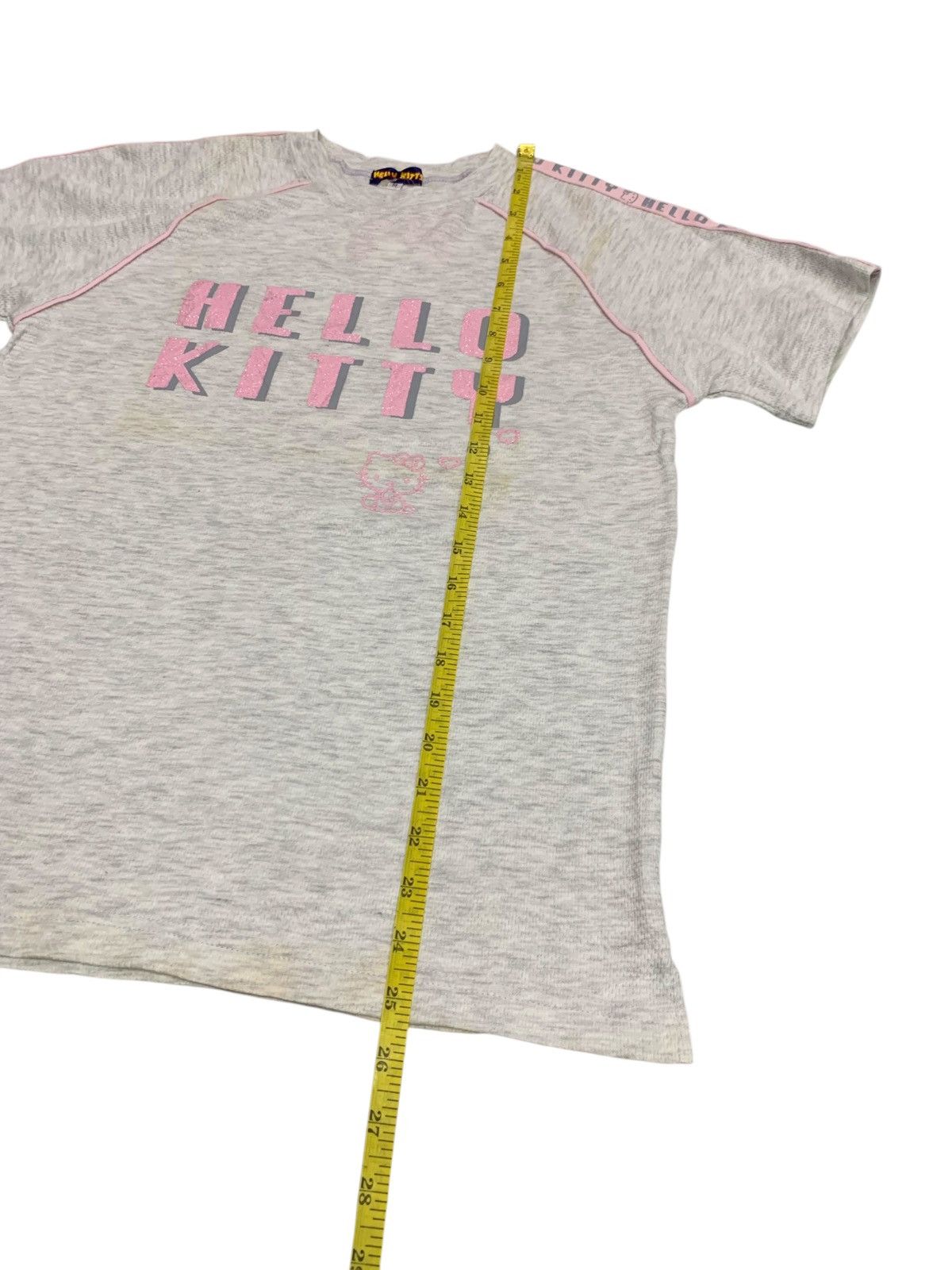 Japanese Brand Vintage Hello Kitty Big Logo With Tag T Shirt Size M / US 6-8 / IT 42-44 - 8 Thumbnail