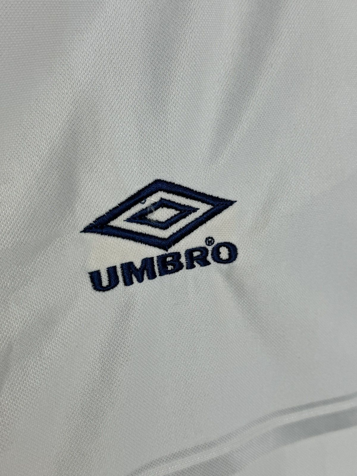 Umbro England National Team 99/01 Home Football Jersey T-Shirt Size US XXL / EU 58 / 5 - 10 Thumbnail