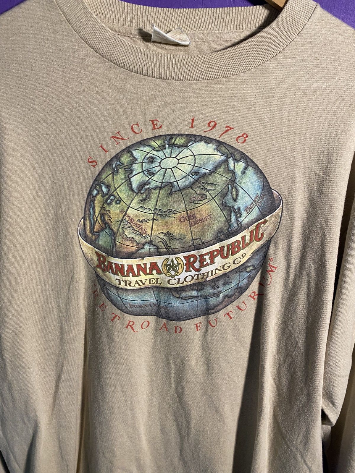 Banana Republic Vintage 80s Banana Republic world logo long-sleeve Size US L / EU 52-54 / 3 - 3 Thumbnail