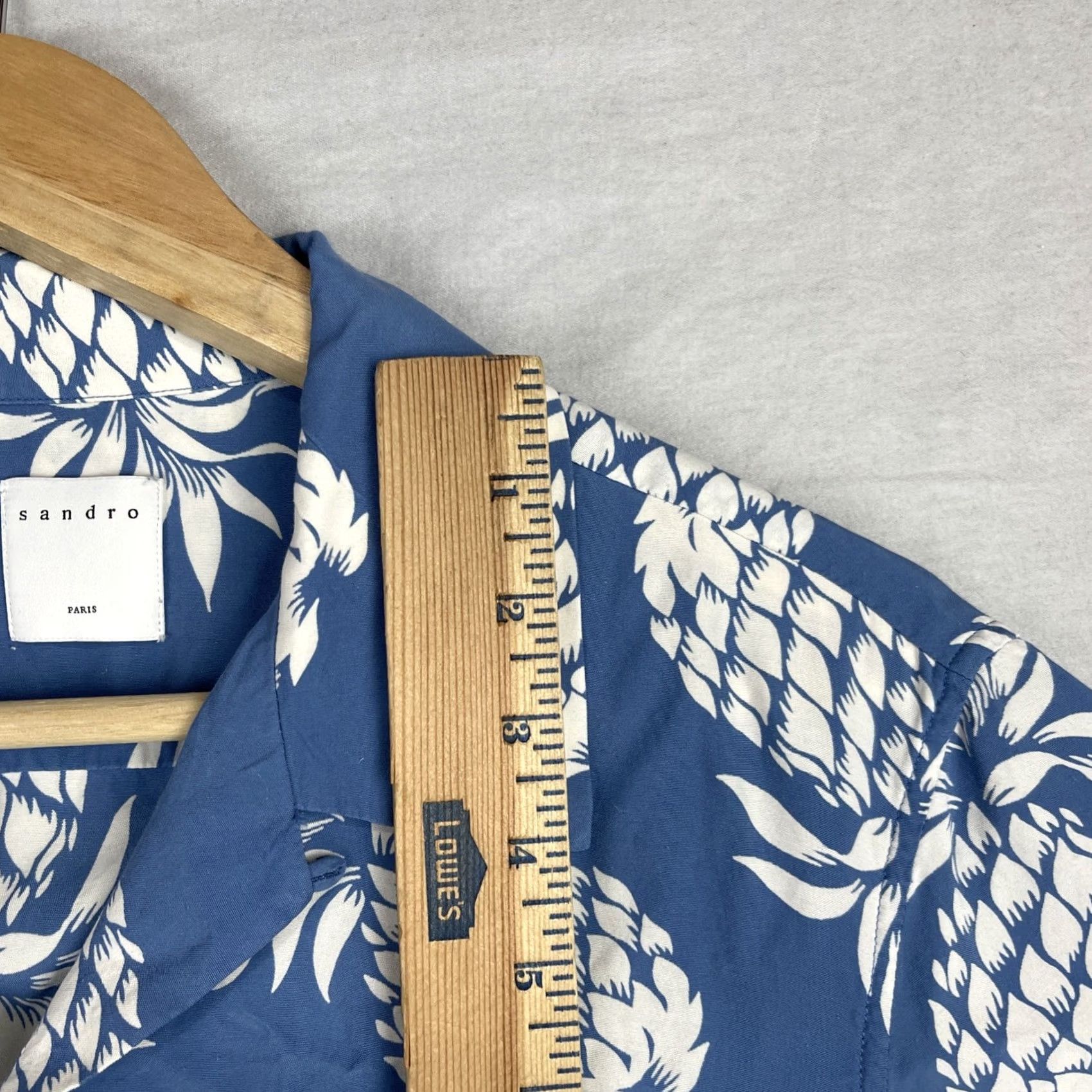 Sandro Sandro Paris Shirt Mens Medium Blue White Pineapple Hawaiian Aloha Camp Collar Shirt Beach Hawaii Sandro Mens Shirt Casual Button-Up Your Title Here Size US M / EU 48-50 / 2 - 5 Thumbnail
