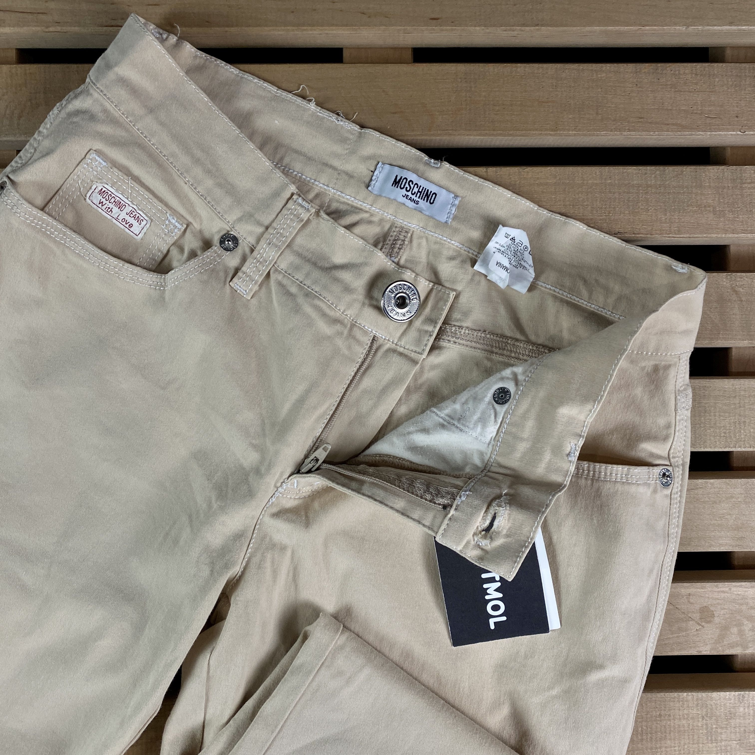 Moschino Women’s Classic Pants Moschino Size 28 Beige Size 28" / US 6 / IT 42 - 4 Thumbnail