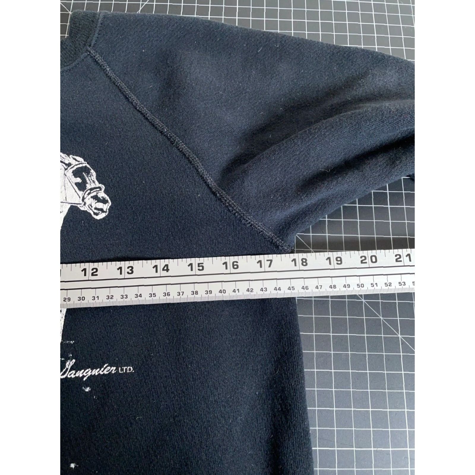 Jockey VINTAGE Women's 80s Horse & Jockey Print Elongated Sweatshirt Raglan Sleeve Black Medium Retro Activewear Size M / US 6-8 / IT 42-44 - 6 Thumbnail