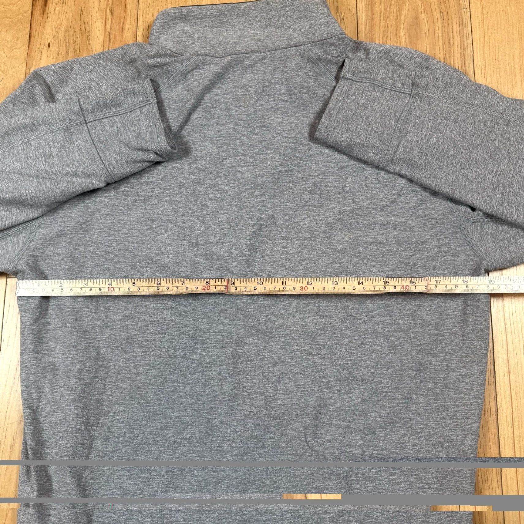 Lululemon Lululemon Pullover Mens L Gray 1/4 Zip Workout Sweater Gym Casual Mens Size US L / EU 52-54 / 3 - 5 Thumbnail