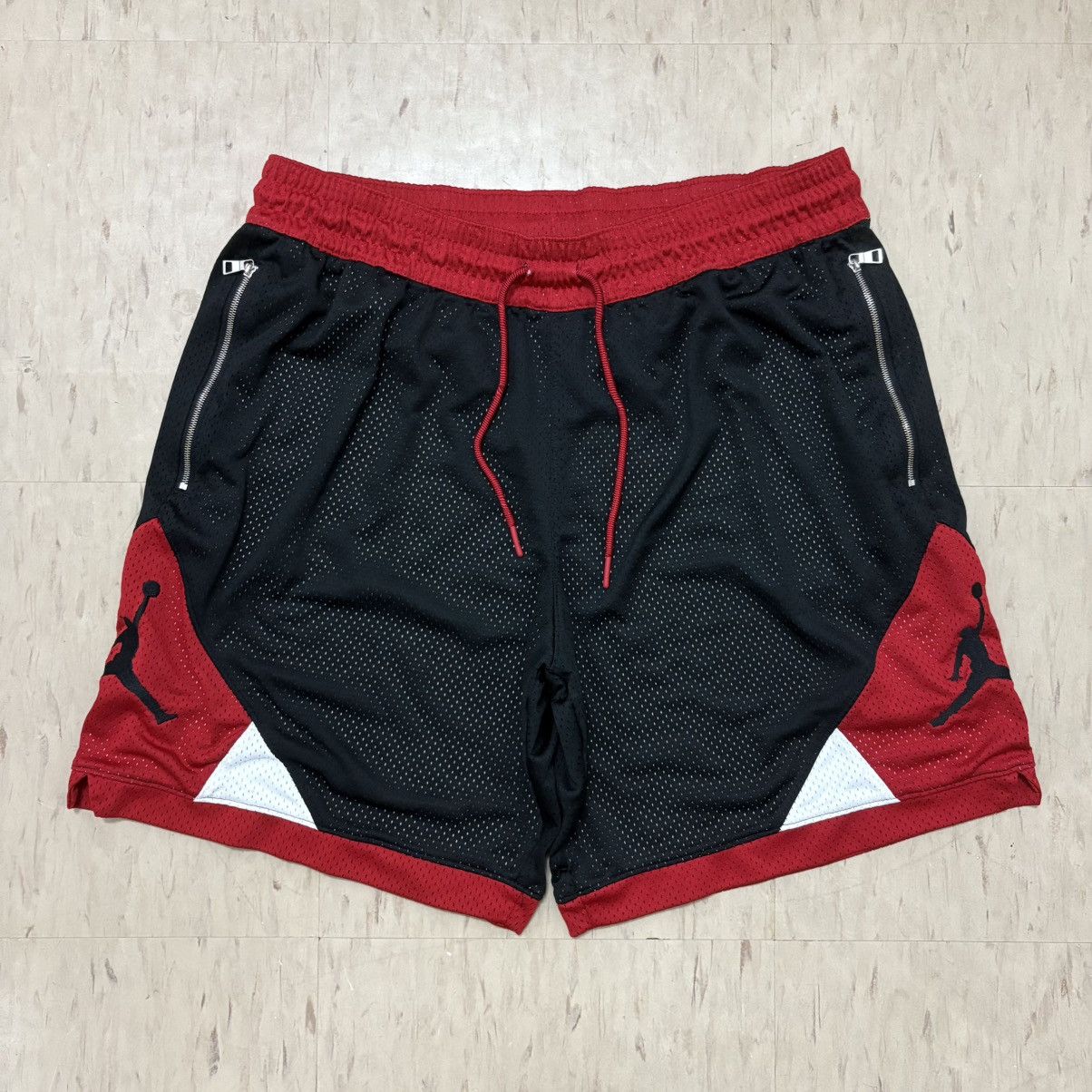 Jordan Brand JORDAN DIAMOND MESH SHORTS Size US 34 / EU 50 - 1 Thumbnail