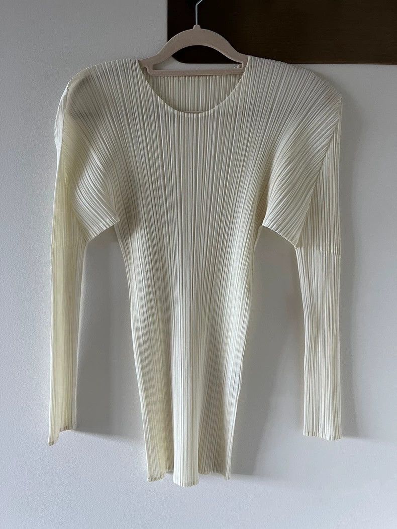 Issey Miyake issey miyake size:3 White long sleeves 2506-Nextarrow Size XXS / US 00 / IT 34 - 1 Thumbnail