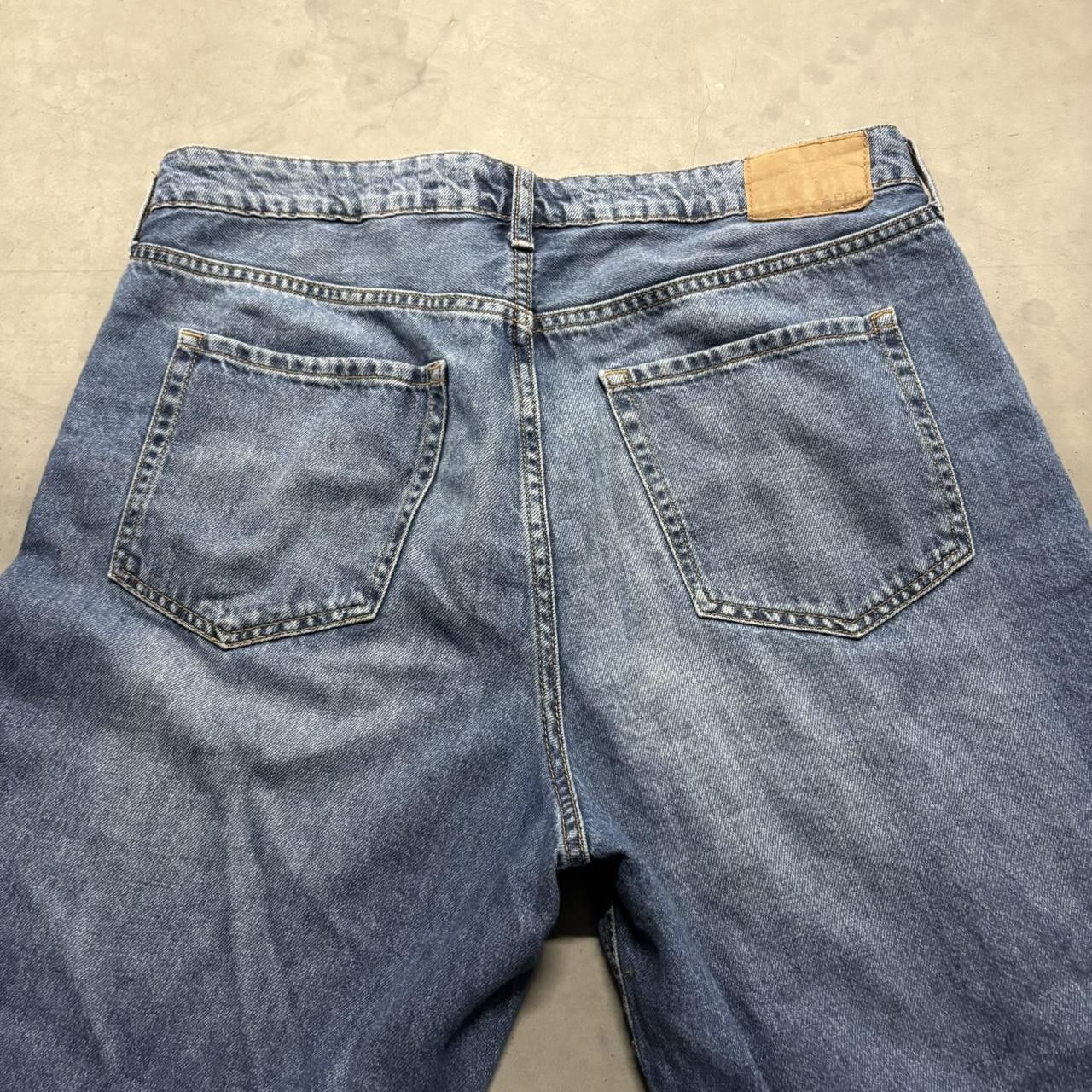 Aeropostale Crazy Vintage Y2K/2000s Super Baggy Wide Leg Medium Wash Denim Jeans! Size US 34 / EU 50 - 7 Thumbnail