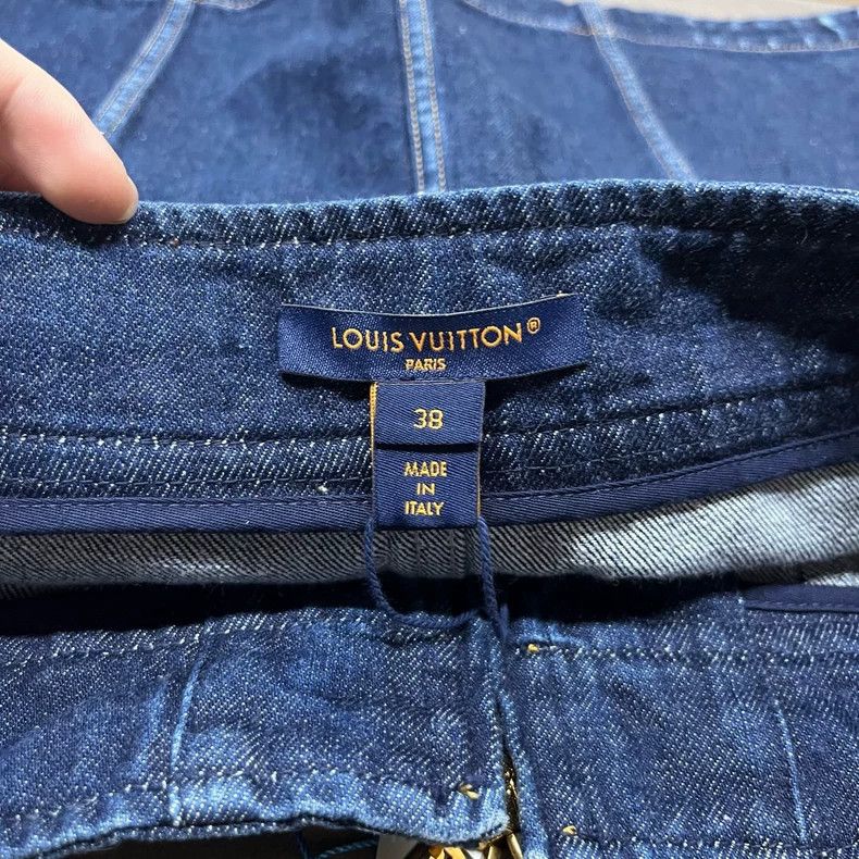 Louis Vuitton Louis Vuitton Blue back logo leather denim skirt Size 37" - 3 Thumbnail