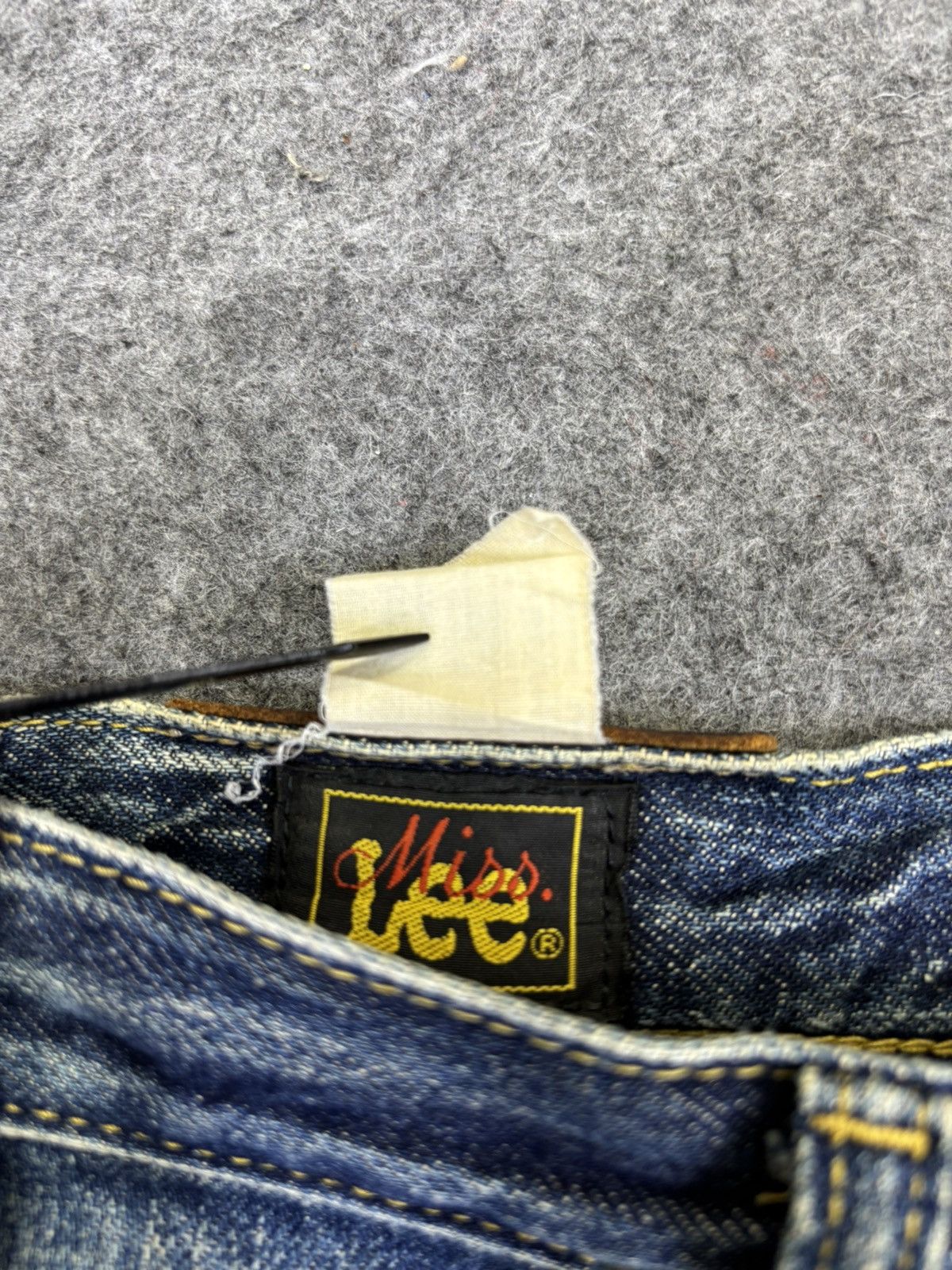 Lee 💥Flare💥Vintage 90s Ms Lee Flare Crazy Fades Denim F909 Size 24" / US 00 / IT 34 - 6 Thumbnail