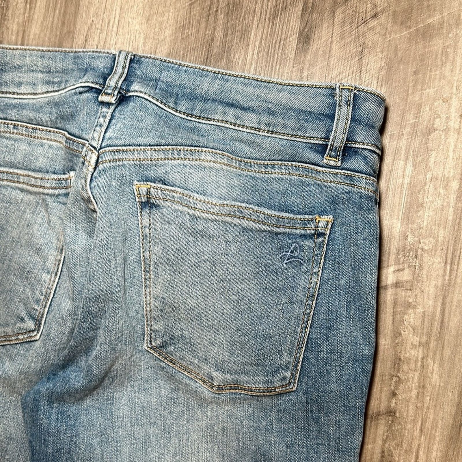 DL1961 DL1961 Florence Instasculpt Cropped Belmont Jeans - 28 Size 28" / US 6 / IT 42 - 4 Thumbnail