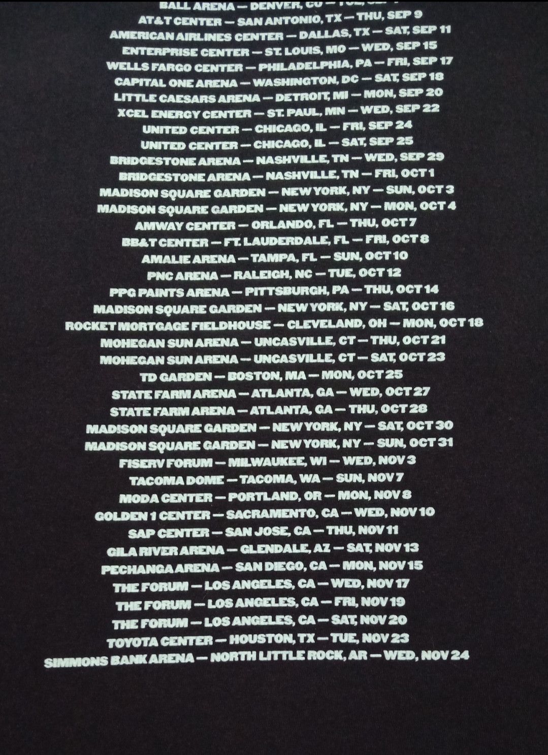 Band Tees Harry Styles Love On Tour '21 T-shirt Size US L / EU 52-54 / 3 - 14 Thumbnail