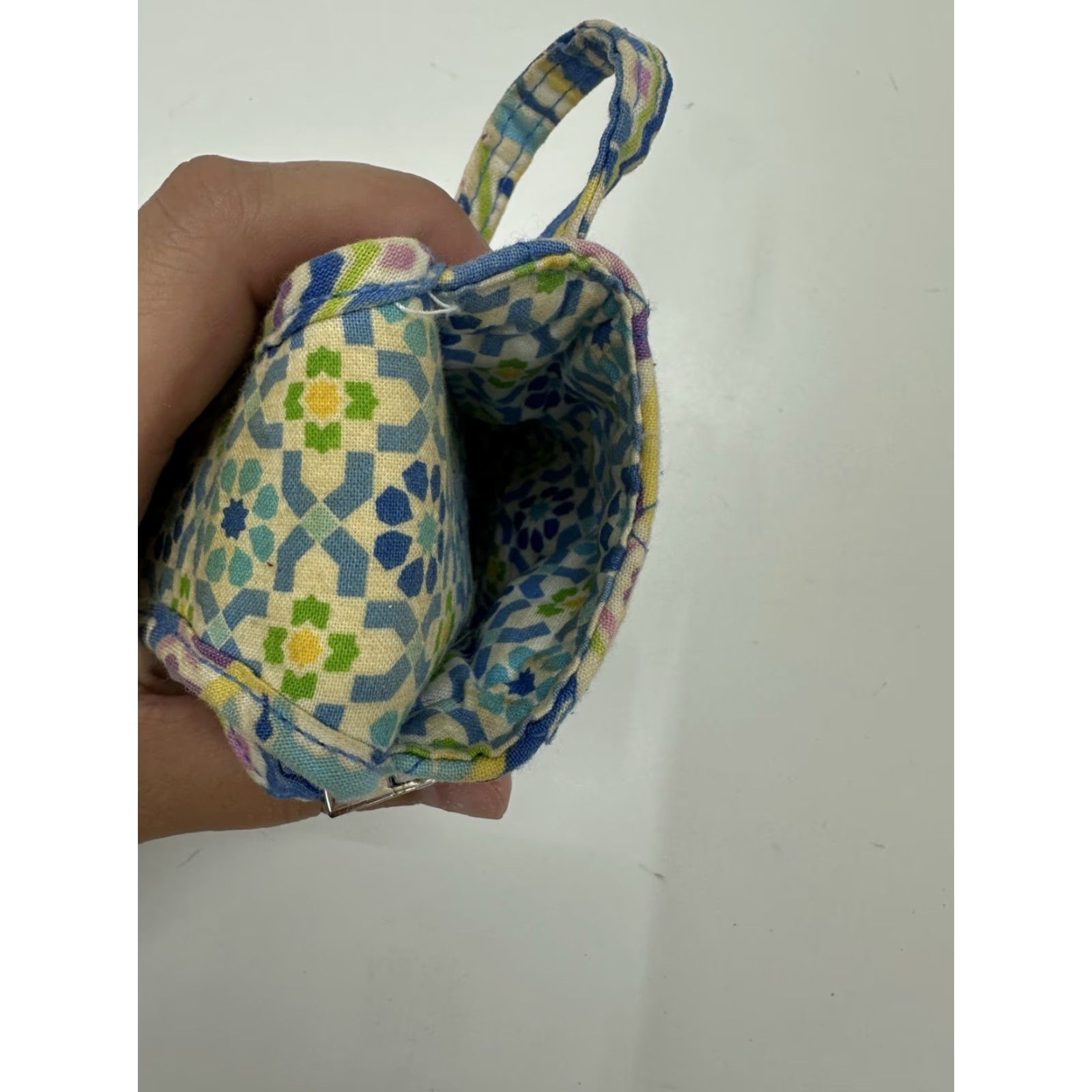 Vera Bradley Vera Bradley Phone Case Capri Blue Quilted Flip Phone Holder Cover Wrist Strap Y2K Size ONE SIZE - 7 Thumbnail