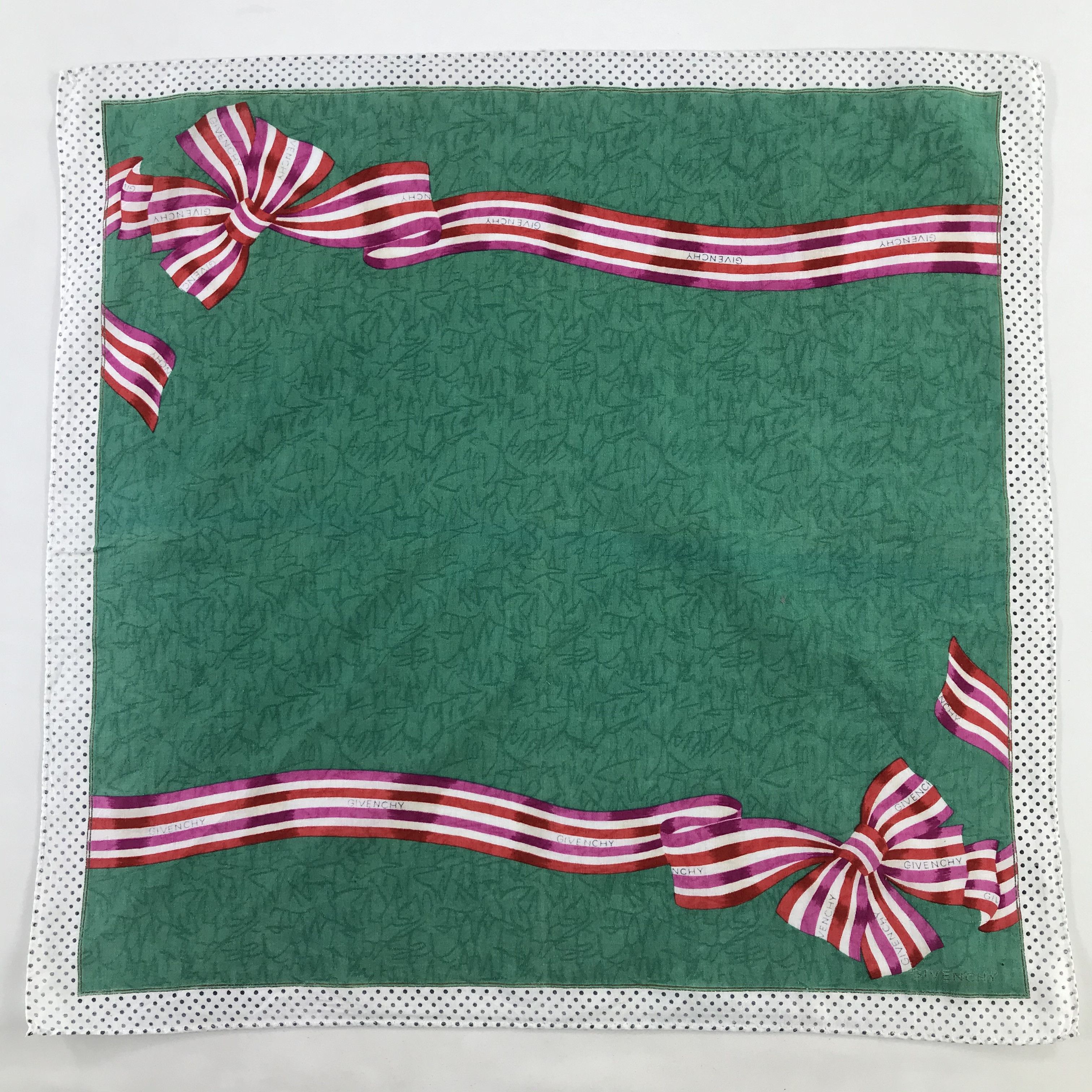 Vintage Vintage Givenchy Bandana / Handkerchief / Neckerchief -S1058 Size ONE SIZE - 1 Thumbnail
