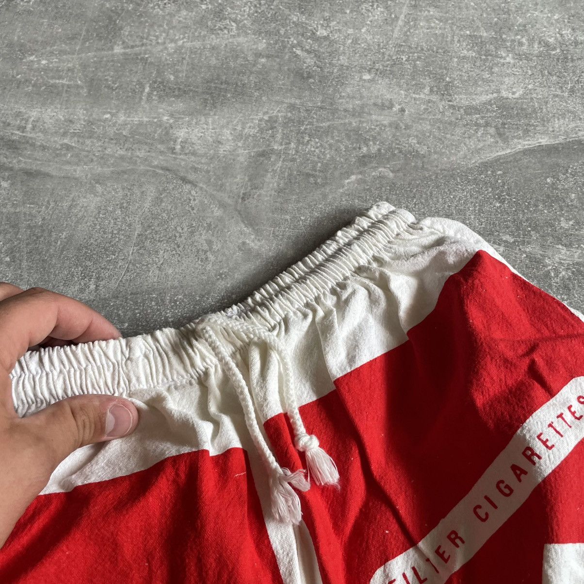 Marlboro × Vintage Catalyst Vintage Vintage Marlboro Towel Shorts 90s old money Size US 33 - 7 Thumbnail
