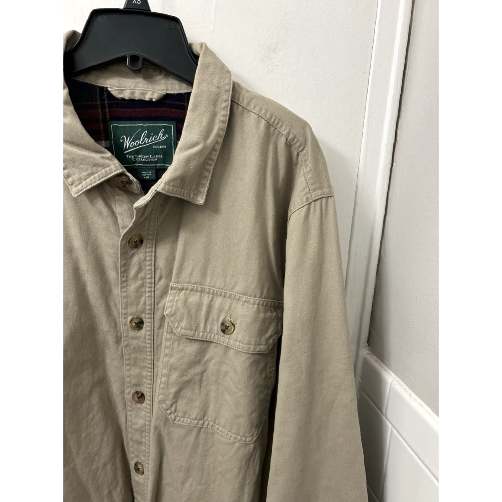 Vintage Woolrich Shirt Jacket Mens L Tan Flannel Lined Shacket Button Down L/S Plaid Casual Workwear Vintage Not Size US L / EU 52-54 / 3 - 6 Thumbnail