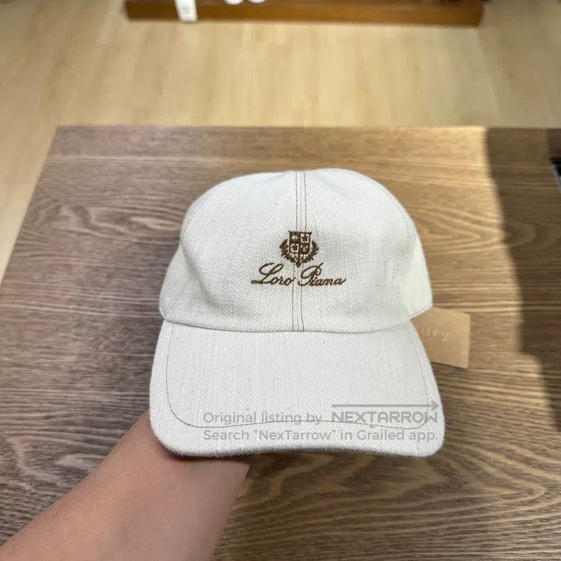 Loro Piana Loro Piana size 60 Emblem embroidered linen baseball cap Size ONE SIZE - 1 Thumbnail