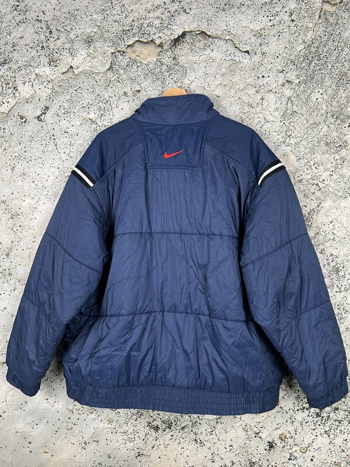 Nike Vintage Nike 90s Light Jacket Streetwear Swoosh Hype Size US L / EU 52-54 / 3 - 4 Thumbnail