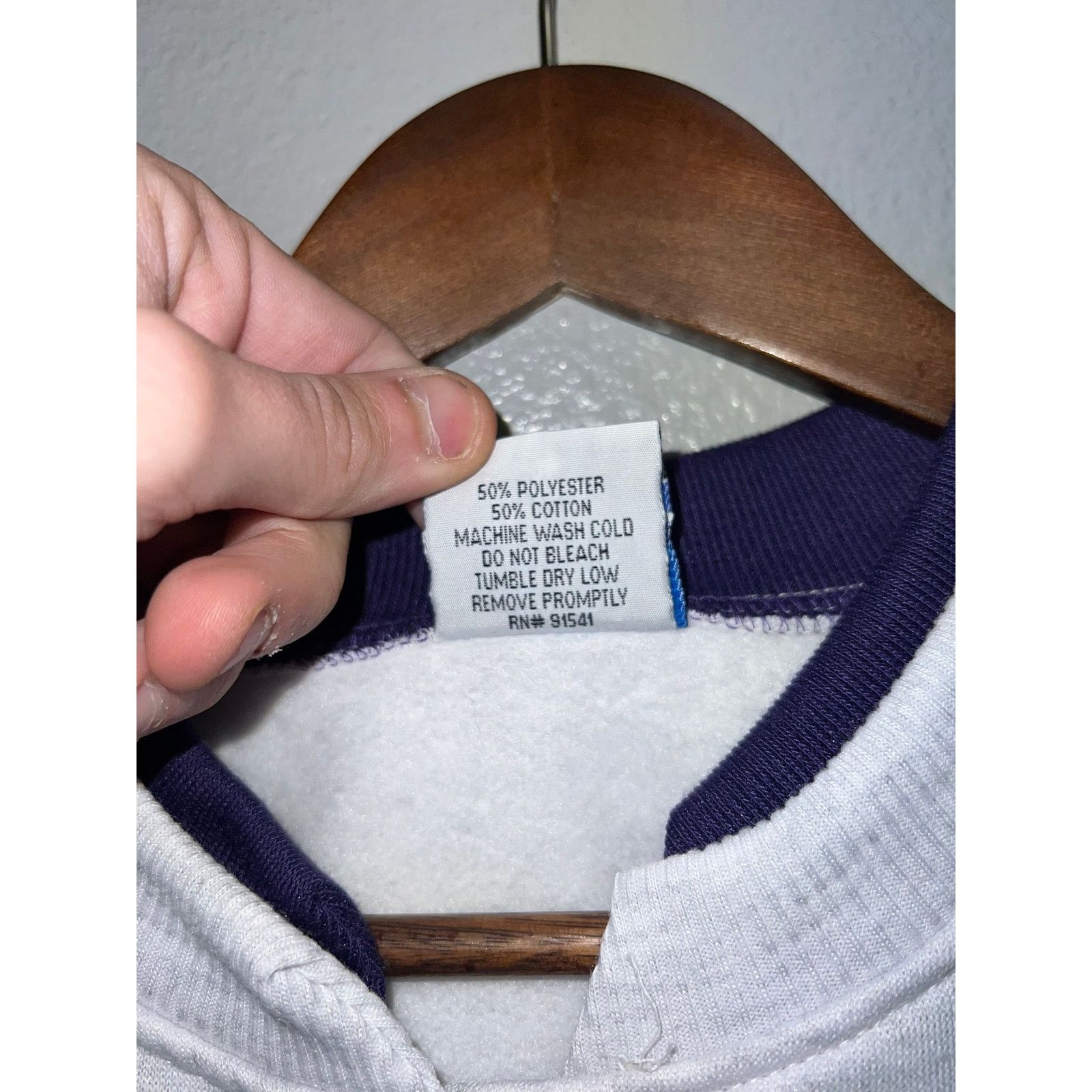 Vintage Vintage West Virginia Cardigan Snowshoe Sweater Gray Snow XL Size US XL / EU 56 / 4 - 8 Thumbnail