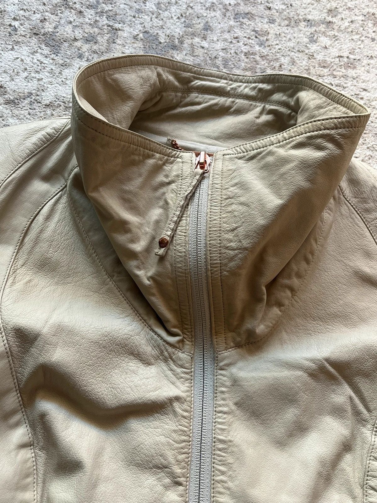 Armani Armani Jeans Leather Jacket Sz L Measured Size L / US 10 / IT 46 - 3 Thumbnail