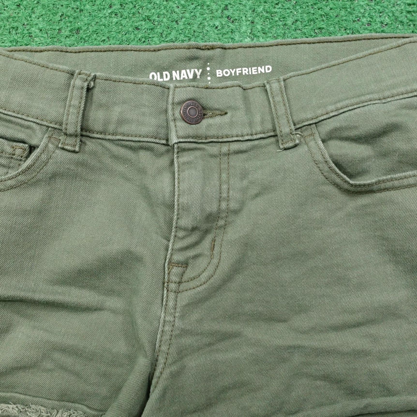 Old Navy Old Navy Women's Boyfriend Shorts 6 Regular Green Denim Casual Summer Frayed Hem Size 28" / US 6 / IT 42 - 2 Thumbnail