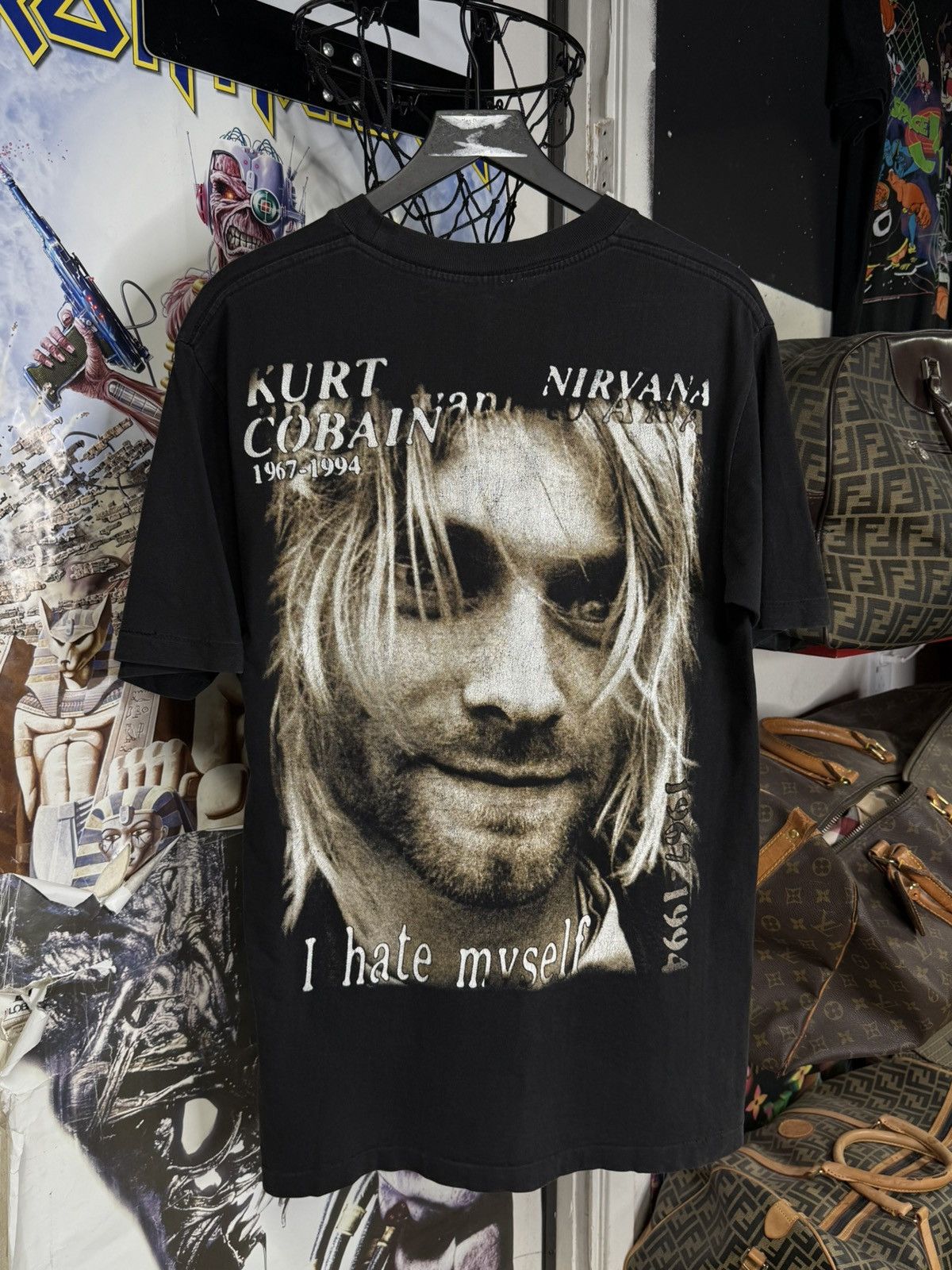 Vintage Vintage 90’s Kurt Cobain T-Shirt Rare Nirvana Tee Size Large Size US L / EU 52-54 / 3 - 6 Thumbnail