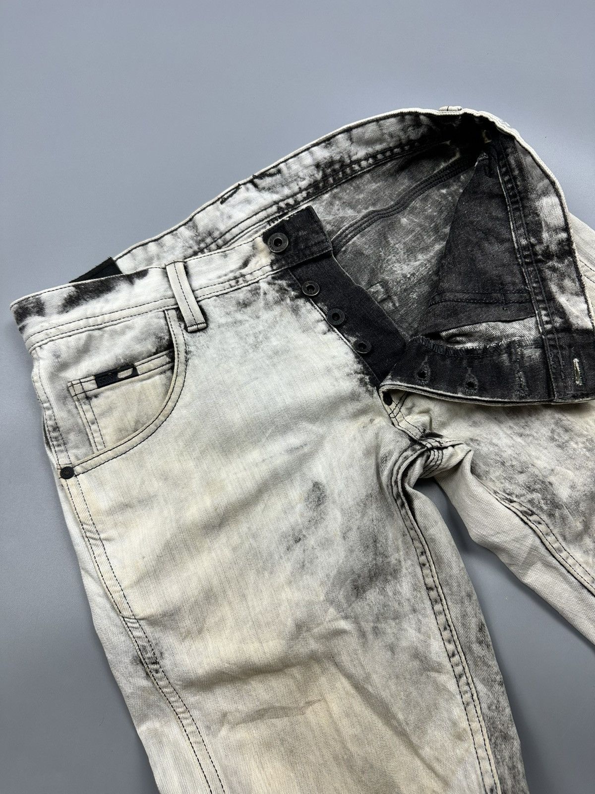 Diesel Vintage Diesel 55 Fifty Five DSL Smokey Washed Denim Size US 32 / EU 48 - 8 Thumbnail