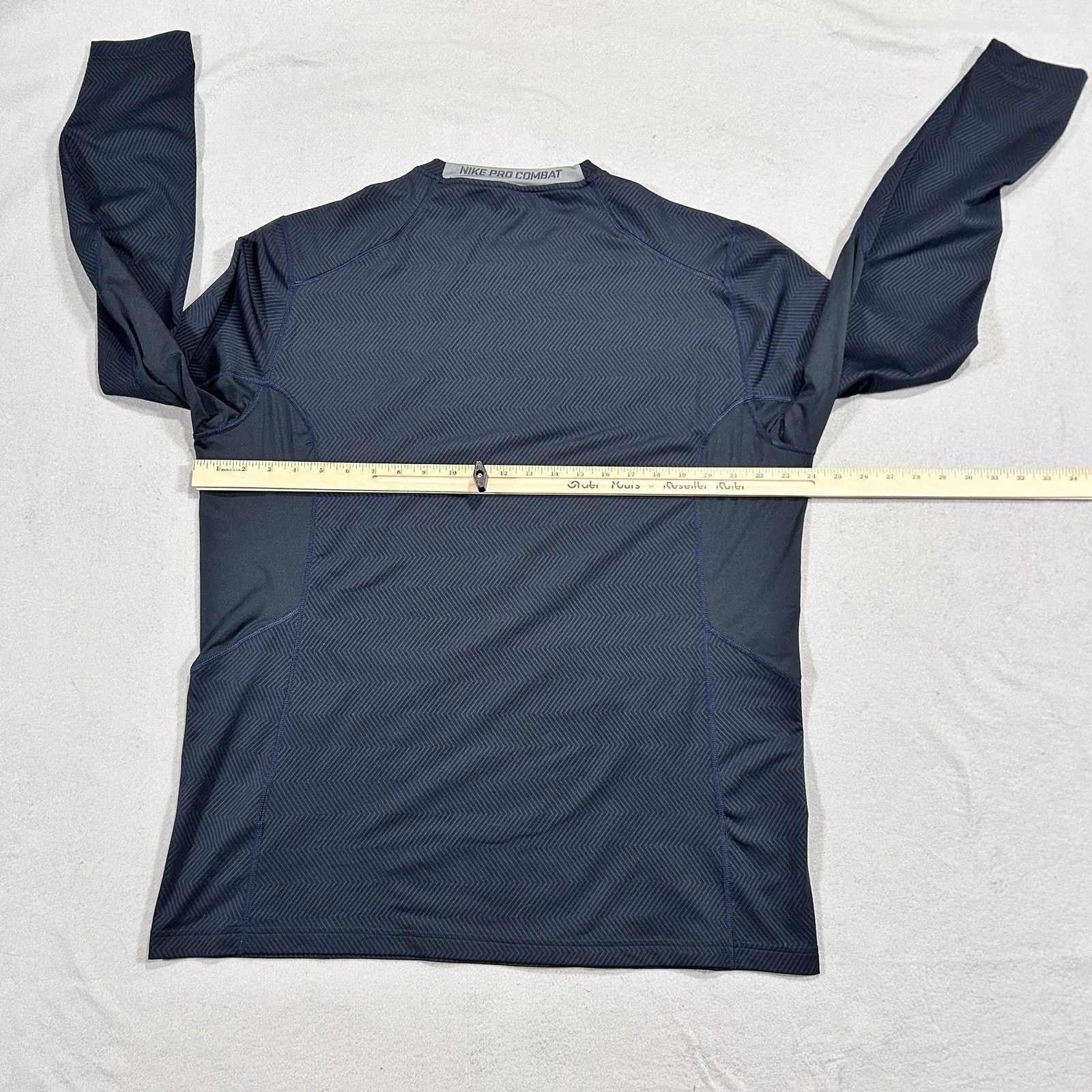 Nike Nike Pro Combat Dri-Fit Men's L Hyperwarm Lite Size US L / EU 52-54 / 3 - 6 Thumbnail