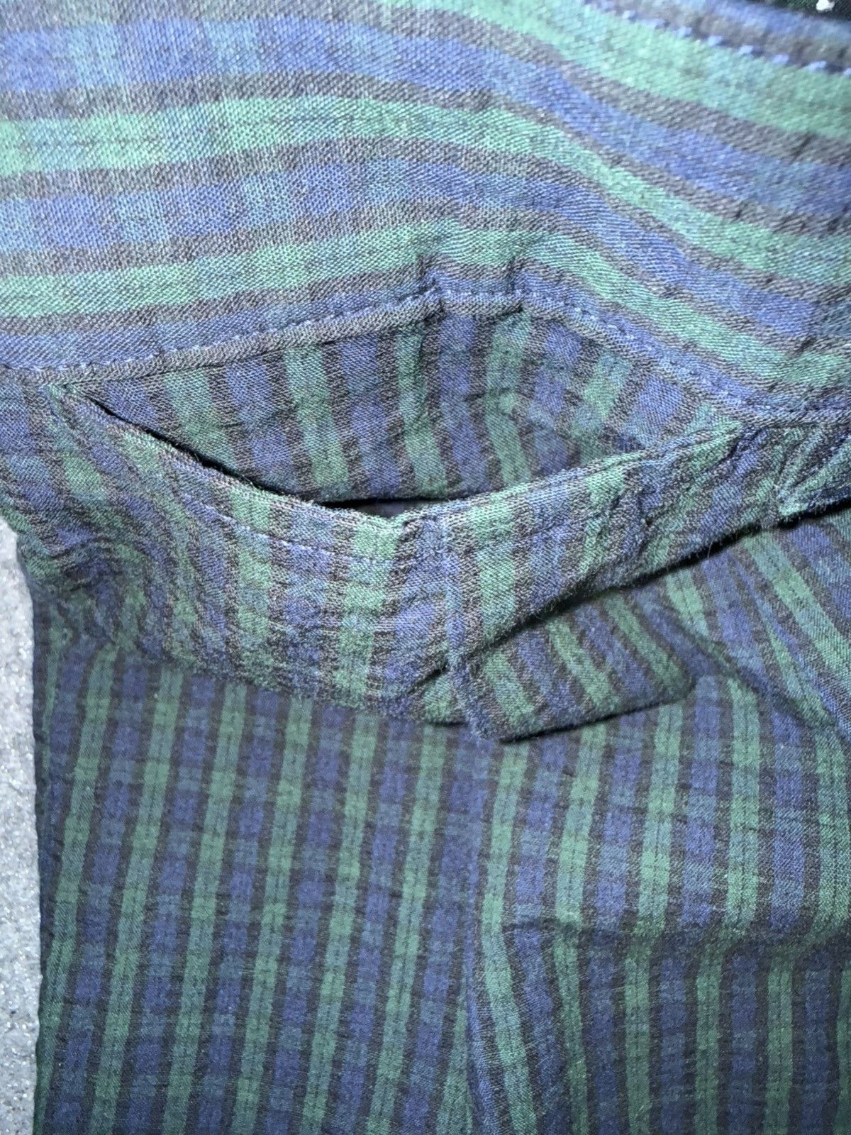 Tommy Hilfiger Vintage Tommy Hilfiger Pleated Plaid Shorts Size 34 Size US 34 / EU 50 - 3 Thumbnail