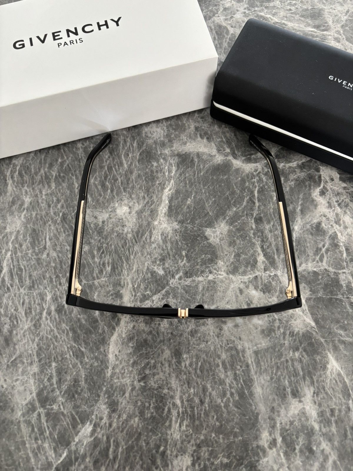 Givenchy Givenchy Sunglasses Size ONE SIZE - 9 Thumbnail