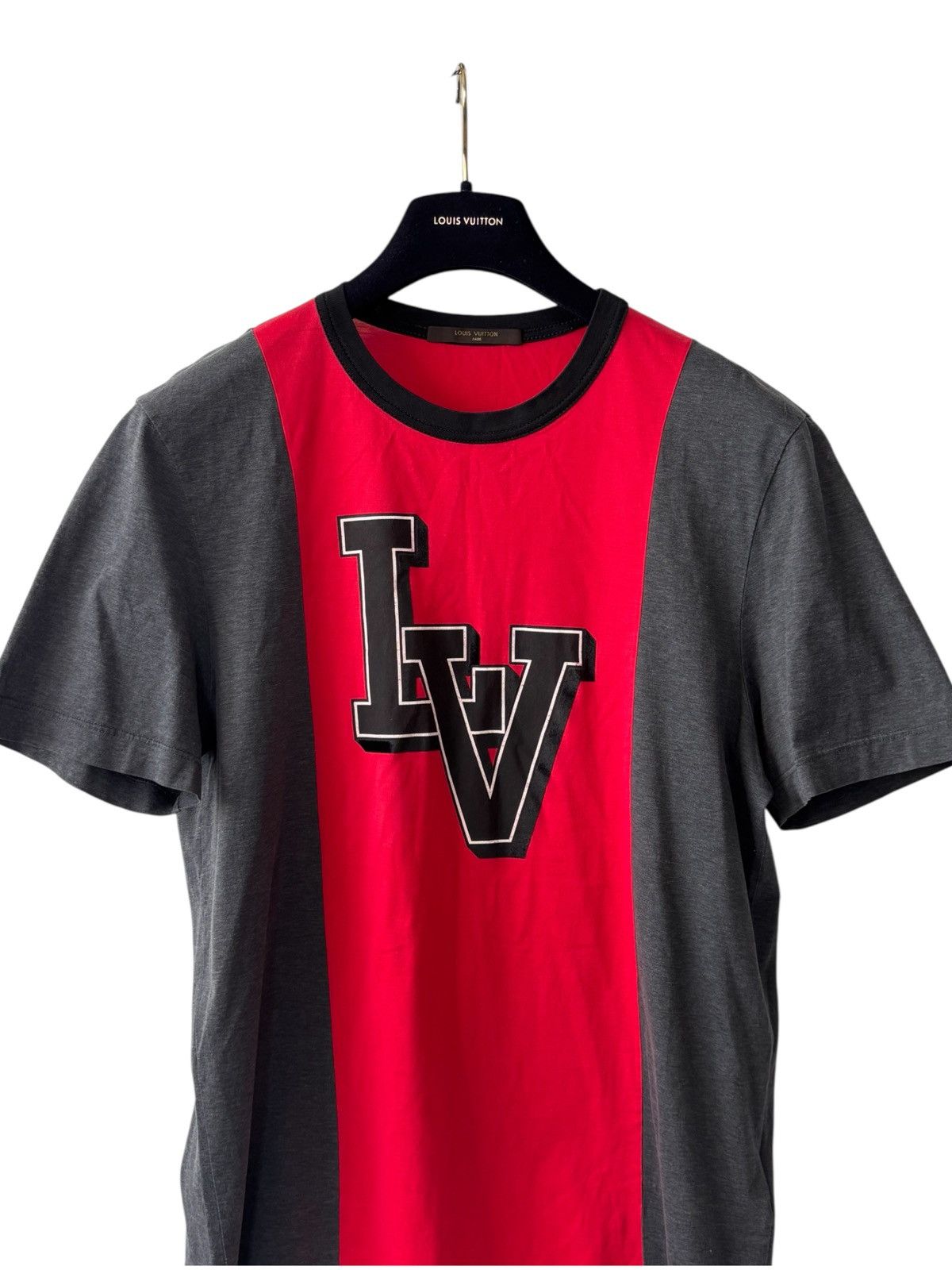Louis Vuitton Louis Vuitton LV T-Shirt Size US L / EU 52-54 / 3 - 2 Thumbnail