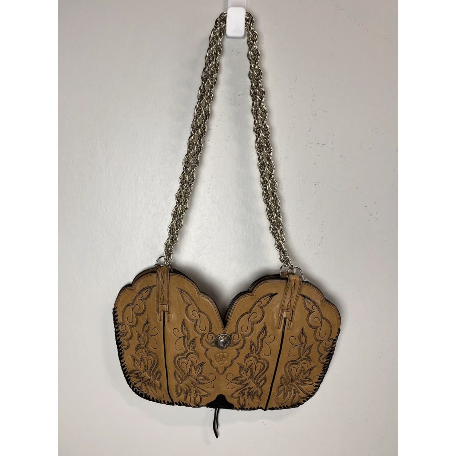Ariat Ariat Leather Boot Purse Handbag Shoulder Bag GUC Chain Strap Tooled HTF Unique Leather Purse HTF Size ONE SIZE - 2 Thumbnail
