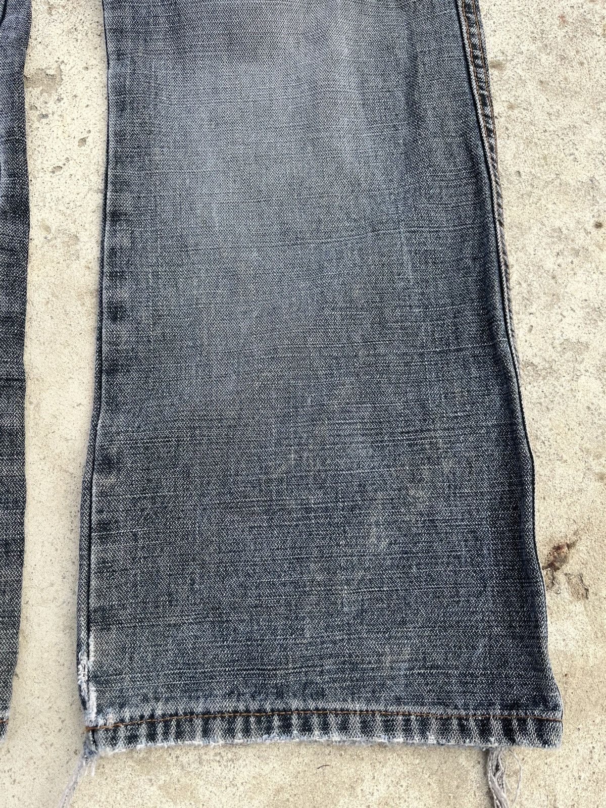 Japanese Brand × Moschino Moschino Vintage Big Logo Faded Distressed Denim Jeans Y2K Size US 30 / EU 46 - 18 Thumbnail
