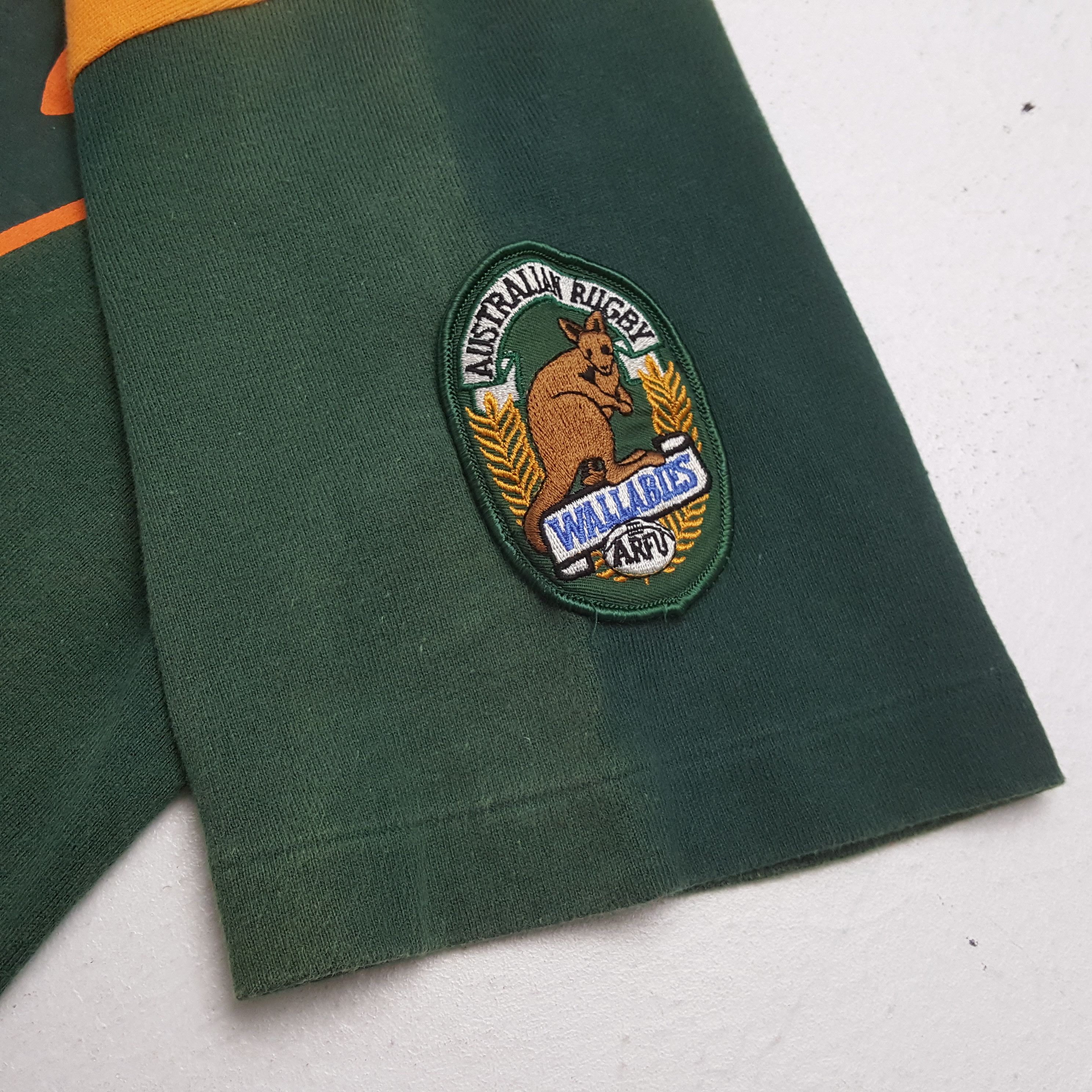 Canterbury of New Zealand Vintage Wallabies Canterbury Australia Rugby Shirt C319N69 Size US M / EU 48-50 / 2 - 7 Thumbnail