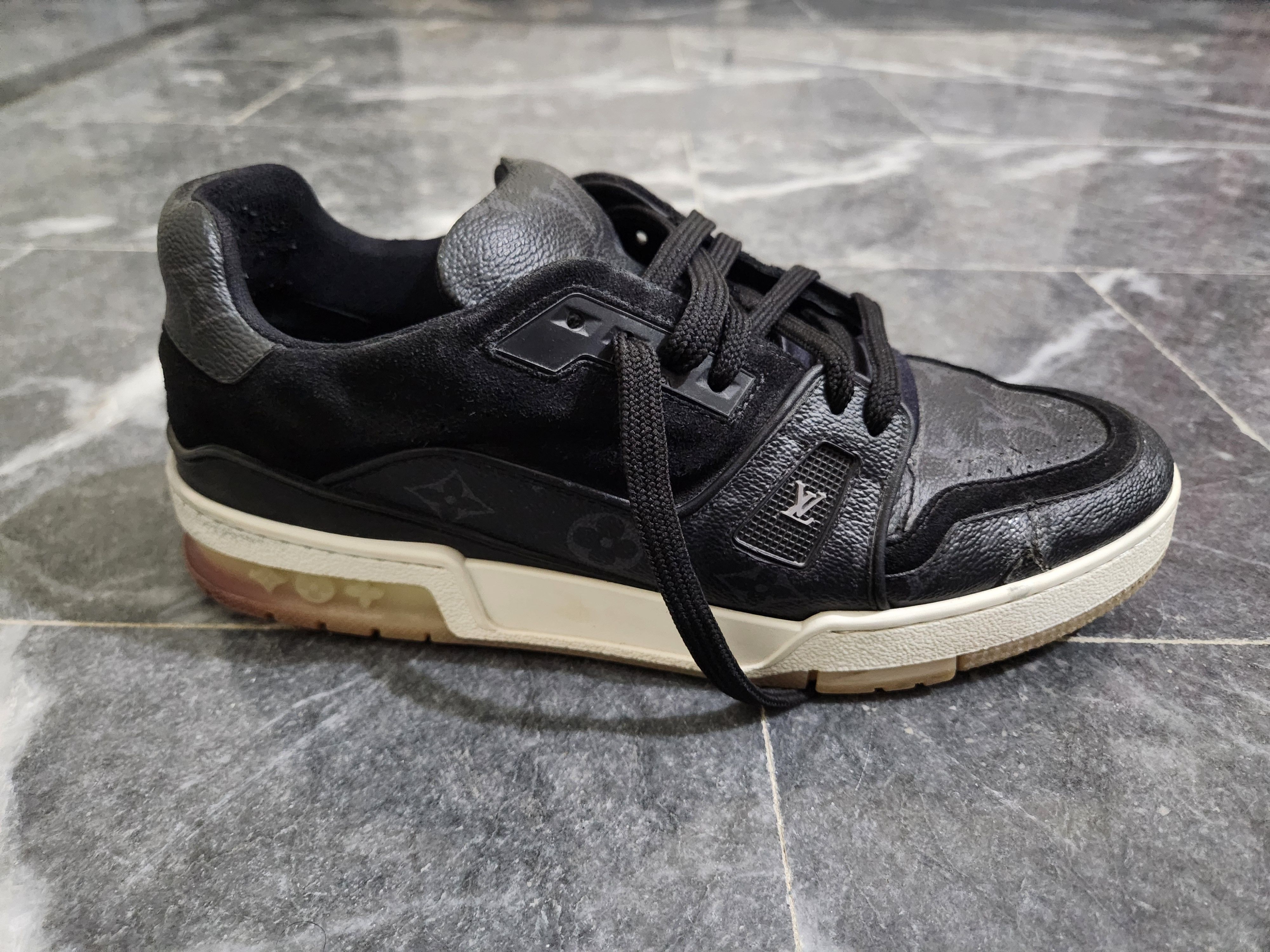 Louis Vuitton Louis Vuitton LV Trainer Sneakers – Black (Monogram Sole) Size US 8.5 / EU 41-42 - 4 Thumbnail