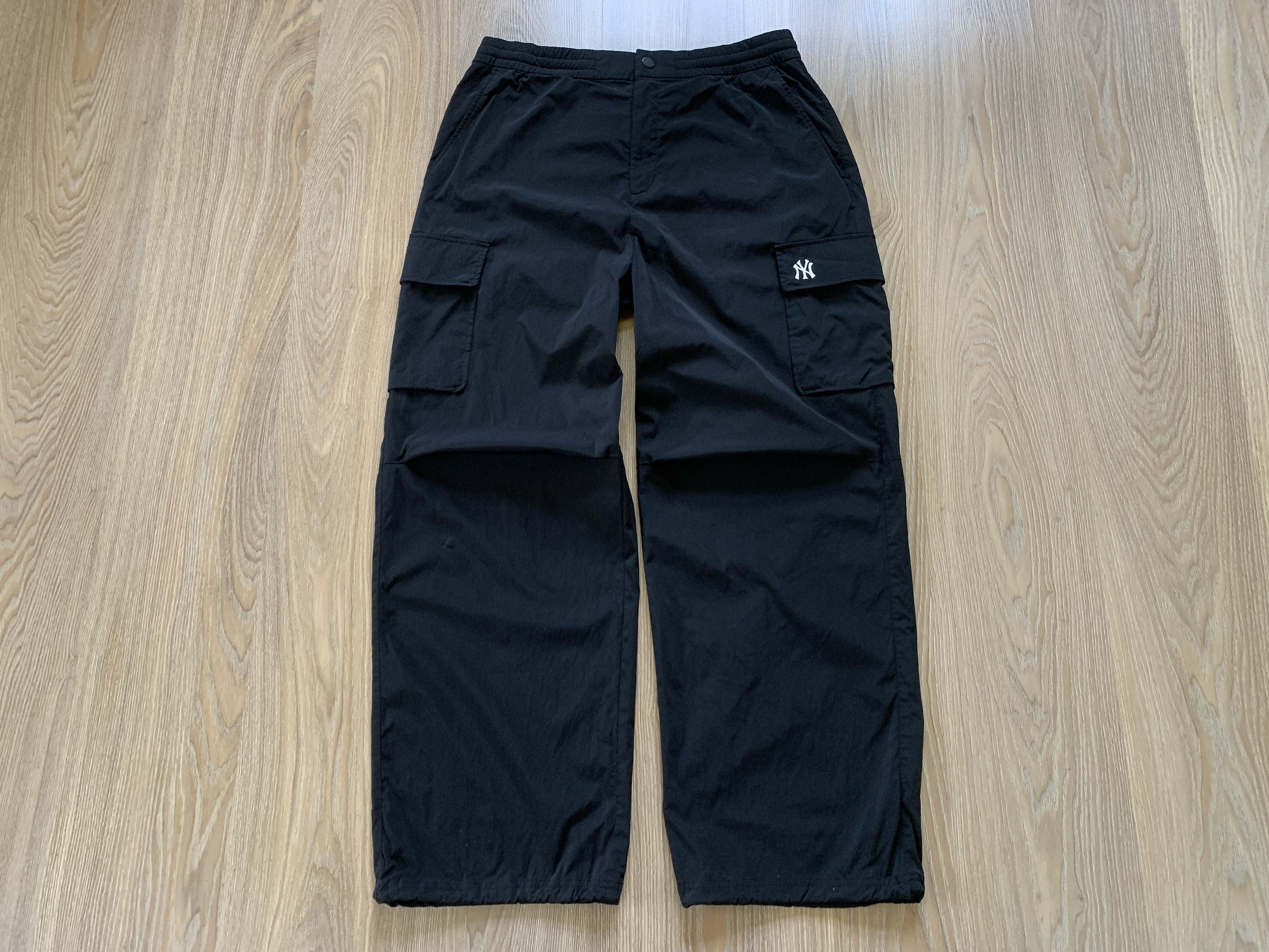 MLB MLB Mens New York Yankees Black Sport Cargo Pants Size US 36 / EU 52 - 2 Thumbnail