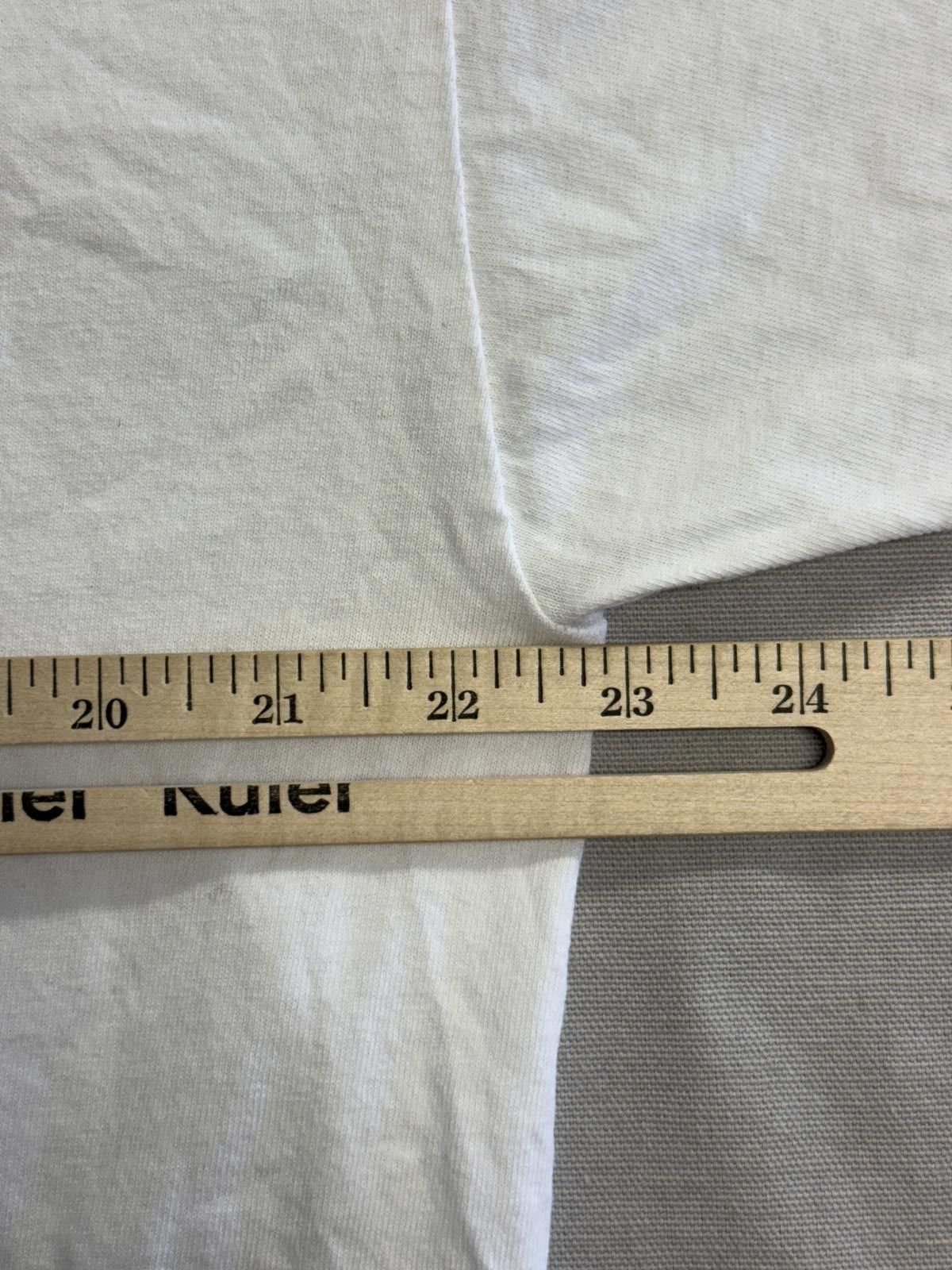 Designer How Big is Your Crack T-shirt Funny Everdry Waterproofing Size US XL / EU 56 / 4 - 5 Thumbnail