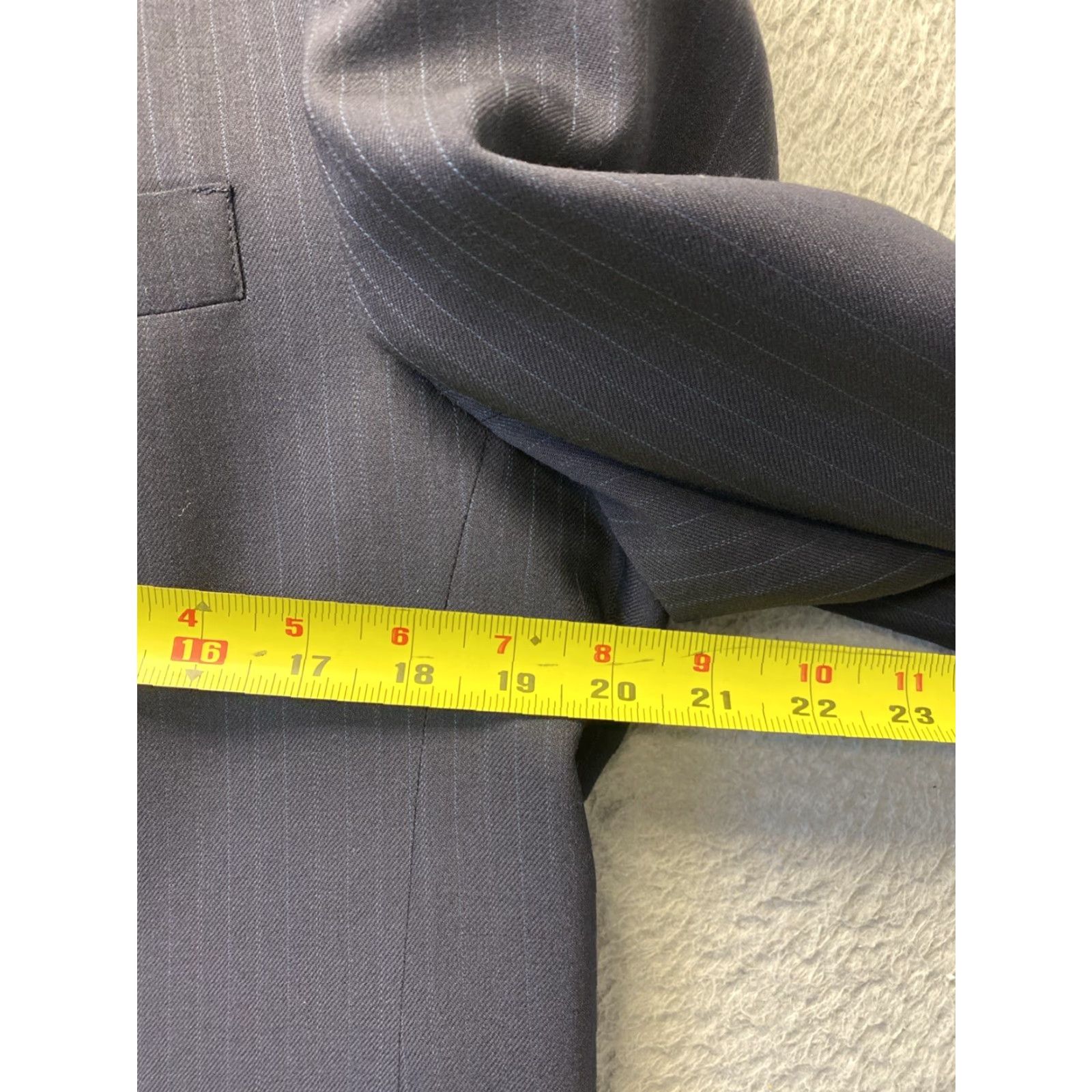 Hart Schaffner Marx Hart Schaffner & Marx Navy Blue Pin Stripe 2 Piece Suit 40L Classic Business Mens Size 40L - 5 Thumbnail