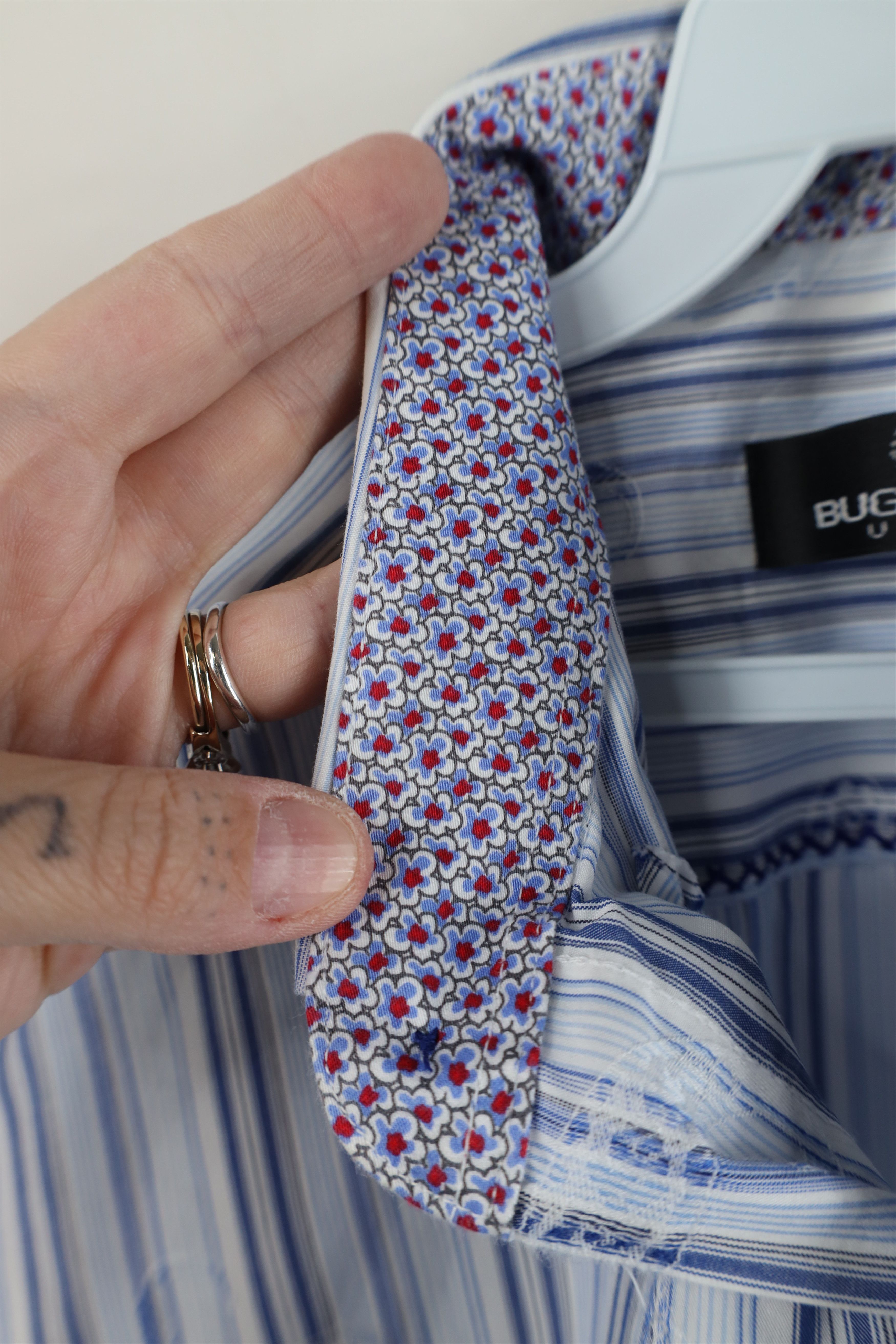 Vintage Bugatchi Uomo Striped Collared Button Down Shirt Cotton Size US M / EU 48-50 / 2 - 8 Thumbnail