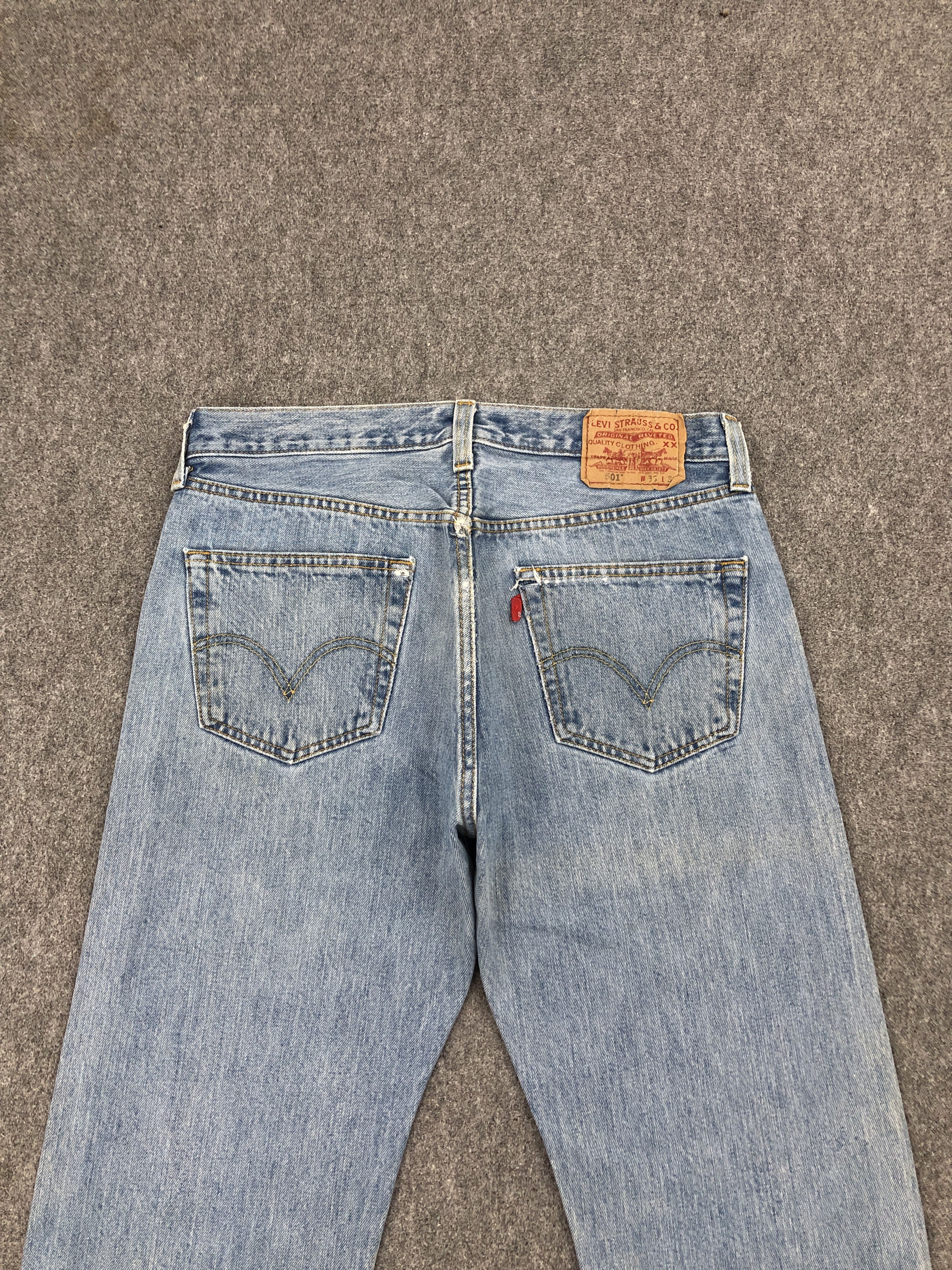 Levi's × Vintage Vintage Levi's 501 Light Blue Washed Jeans Size US 31 - 4 Thumbnail