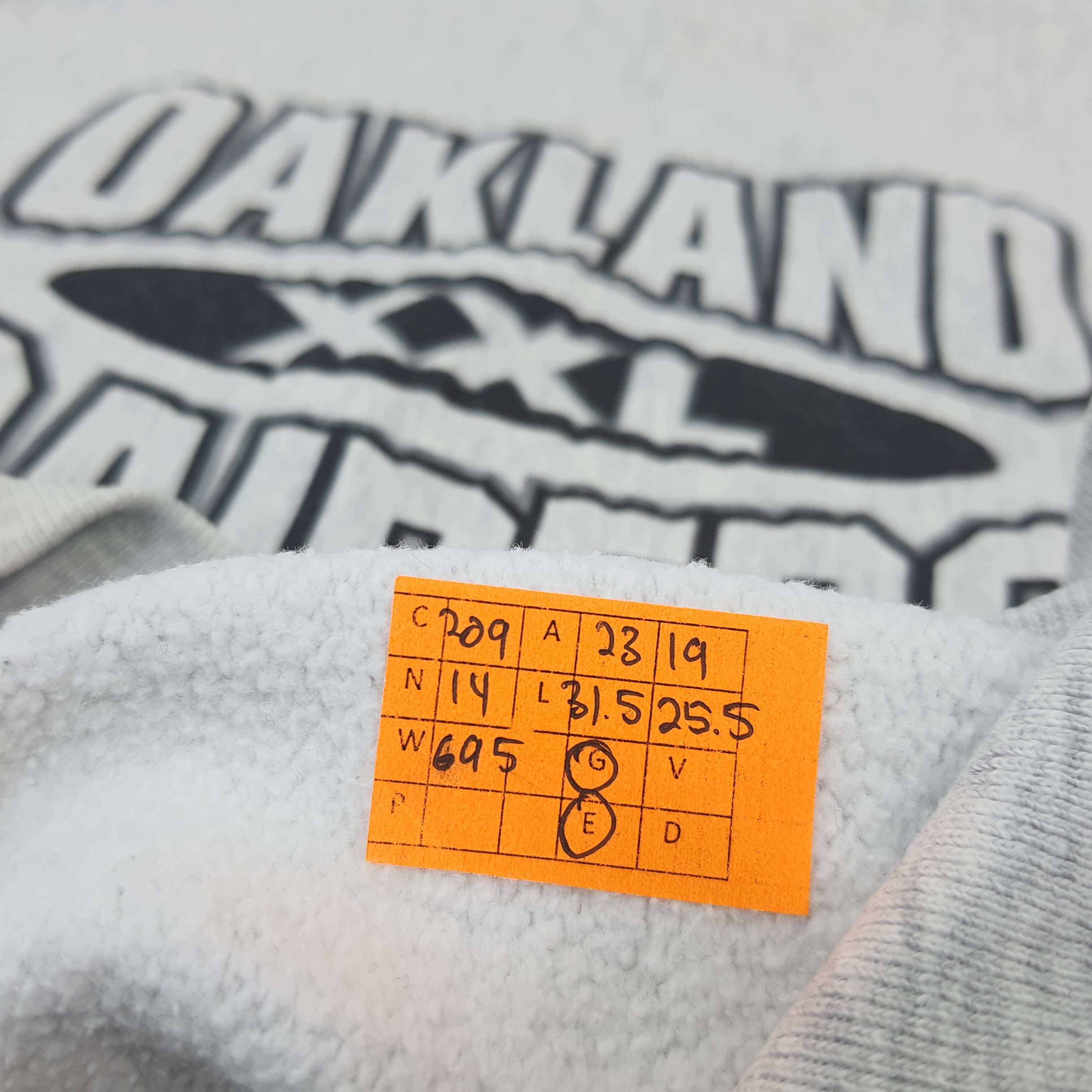 Champion × NFL × Vintage Vintage Champion OAKLAND Raiders XXL 1996 NFLP Sweatshirt Size US L / EU 52-54 / 3 - 9 Thumbnail