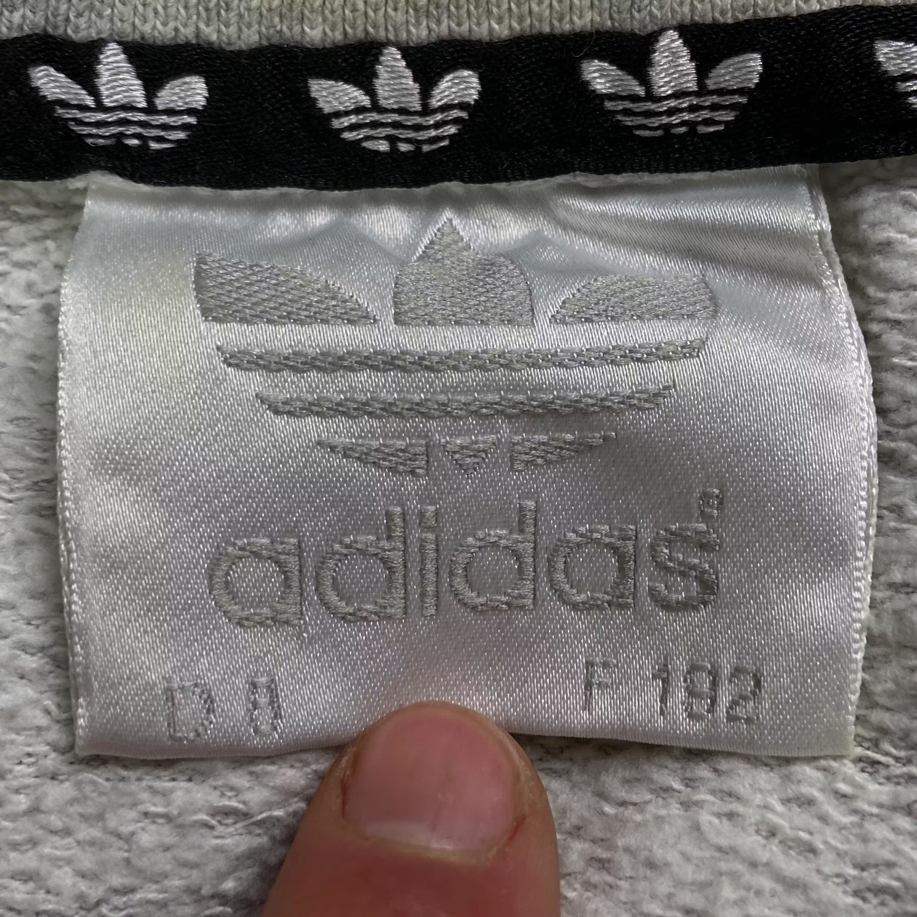 Adidas × Vintage Mens Sweatshirt Adidas Originals Vintage Size L Size US L / EU 52-54 / 3 - 8 Thumbnail