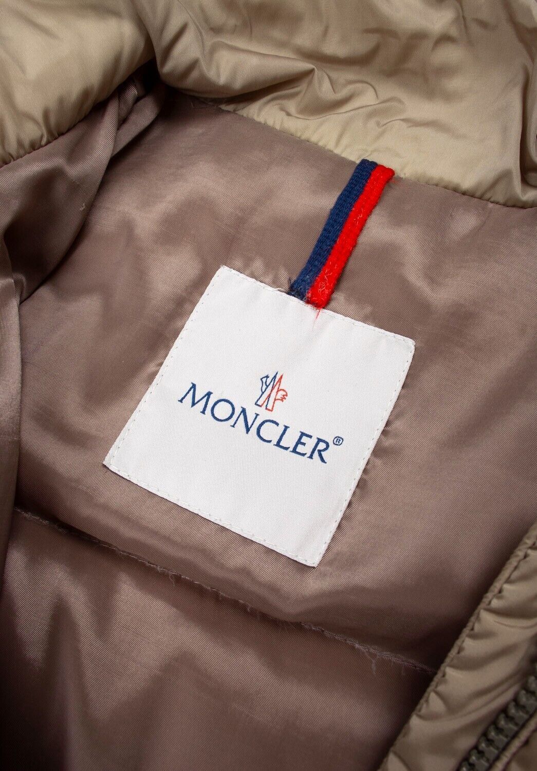 Moncler Original Moncler Fraise Women Down Jacket H5055 Size S / US 4 / IT 40 - 6 Thumbnail