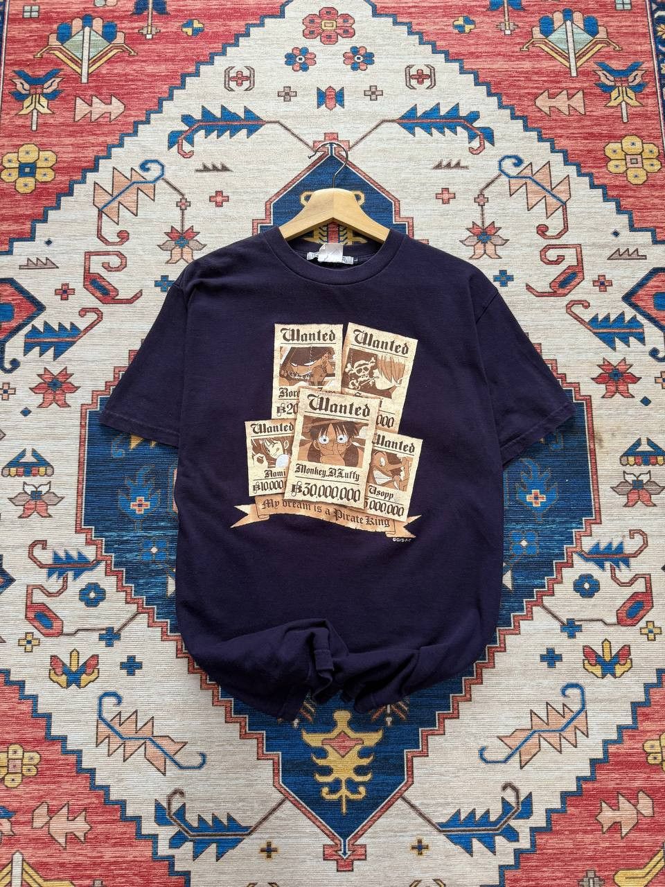 Anime VERY RARE Vintage Cospa One Piece Wanted Poster Shirt Size US L / EU 52-54 / 3 - 1 Thumbnail