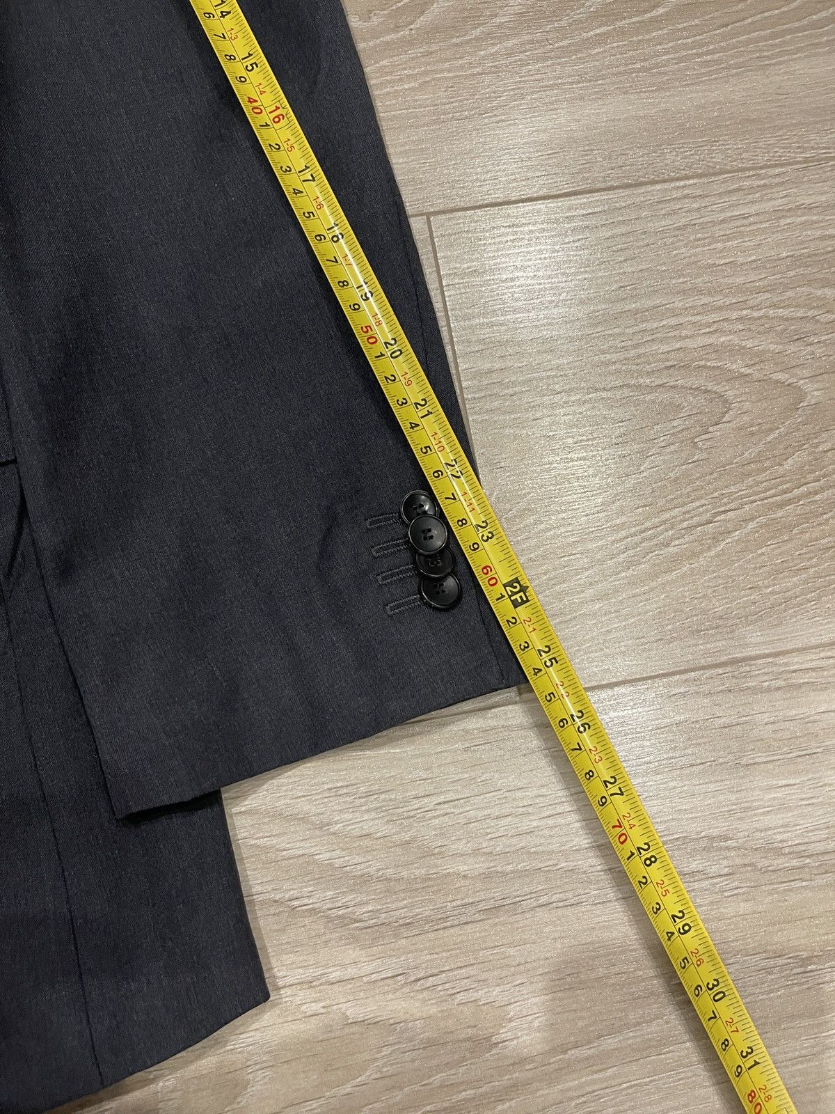 Hugo Boss Hugo boss blazer gray classic jacket 42R Size 42R - 8 Thumbnail