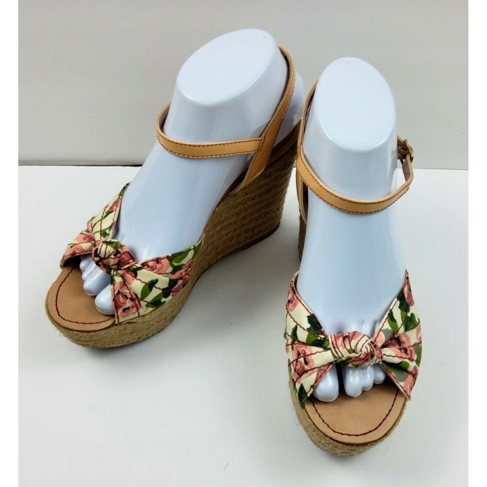 Betsey Johnson Betsey Johnson Pattty Jute Wedges Platform Sandals Floral Size 7M Multicolor Women Shoes Size US 7 / IT 37 - 2 Thumbnail