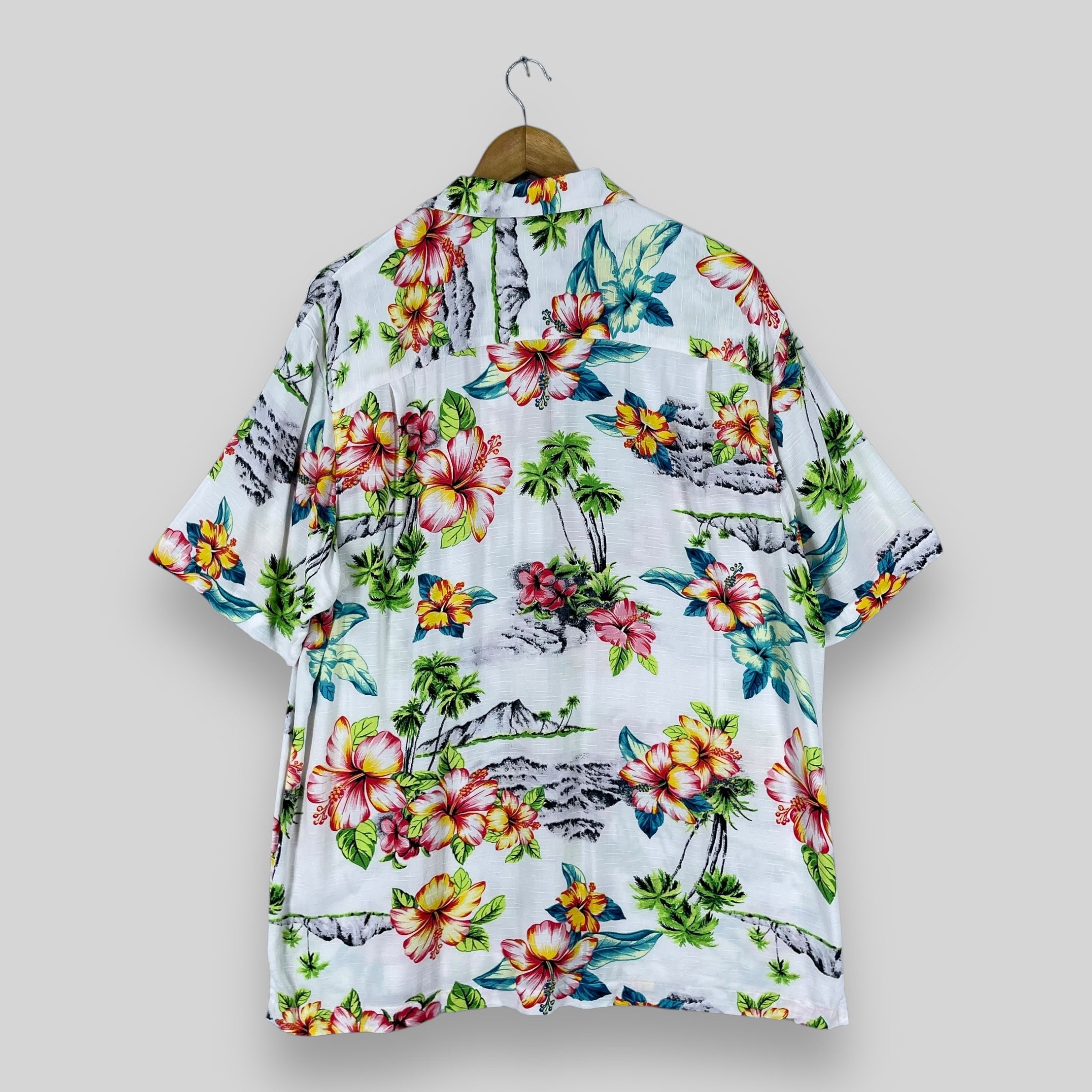 Vintage Vintage 90s Aloha Beach Hibiscus Floral Motive Shirt Size US L / EU 52-54 / 3 - 7 Thumbnail