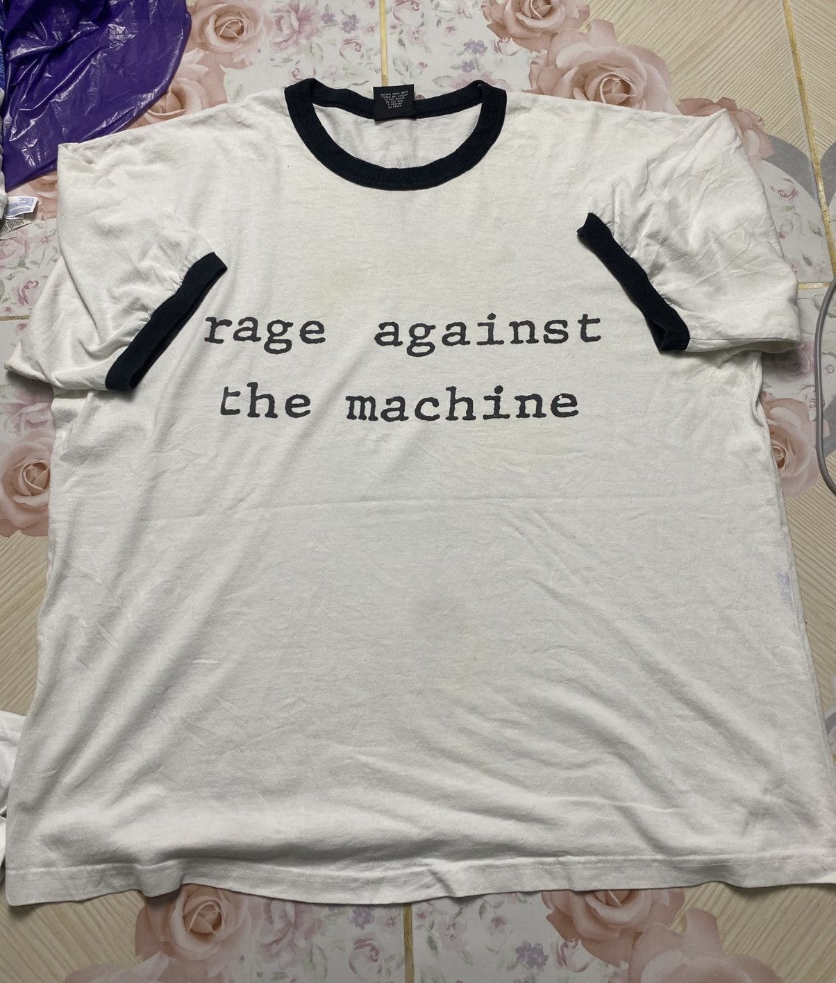 Rage Against The Machine Vintage 90s' Rage Against The Machine T-Shirt Giant Tag XL Size US XL / EU 56 / 4 - 2 Thumbnail
