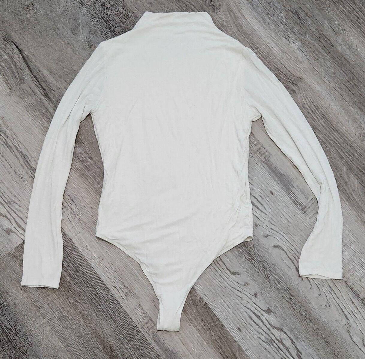 Designer Wasabi And Mint Body Suit Long Sleeve White Mock Neck Large Size L / US 10 / IT 46 - 2 Thumbnail