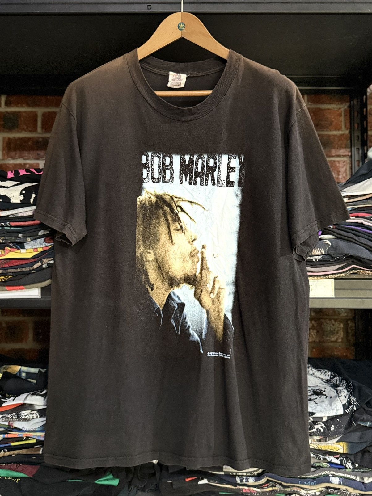 Rap Tees Thrashed Vintage 90s Bob Marley Hope Road Music Sun Faded T Size US L / EU 52-54 / 3 - 1 Thumbnail